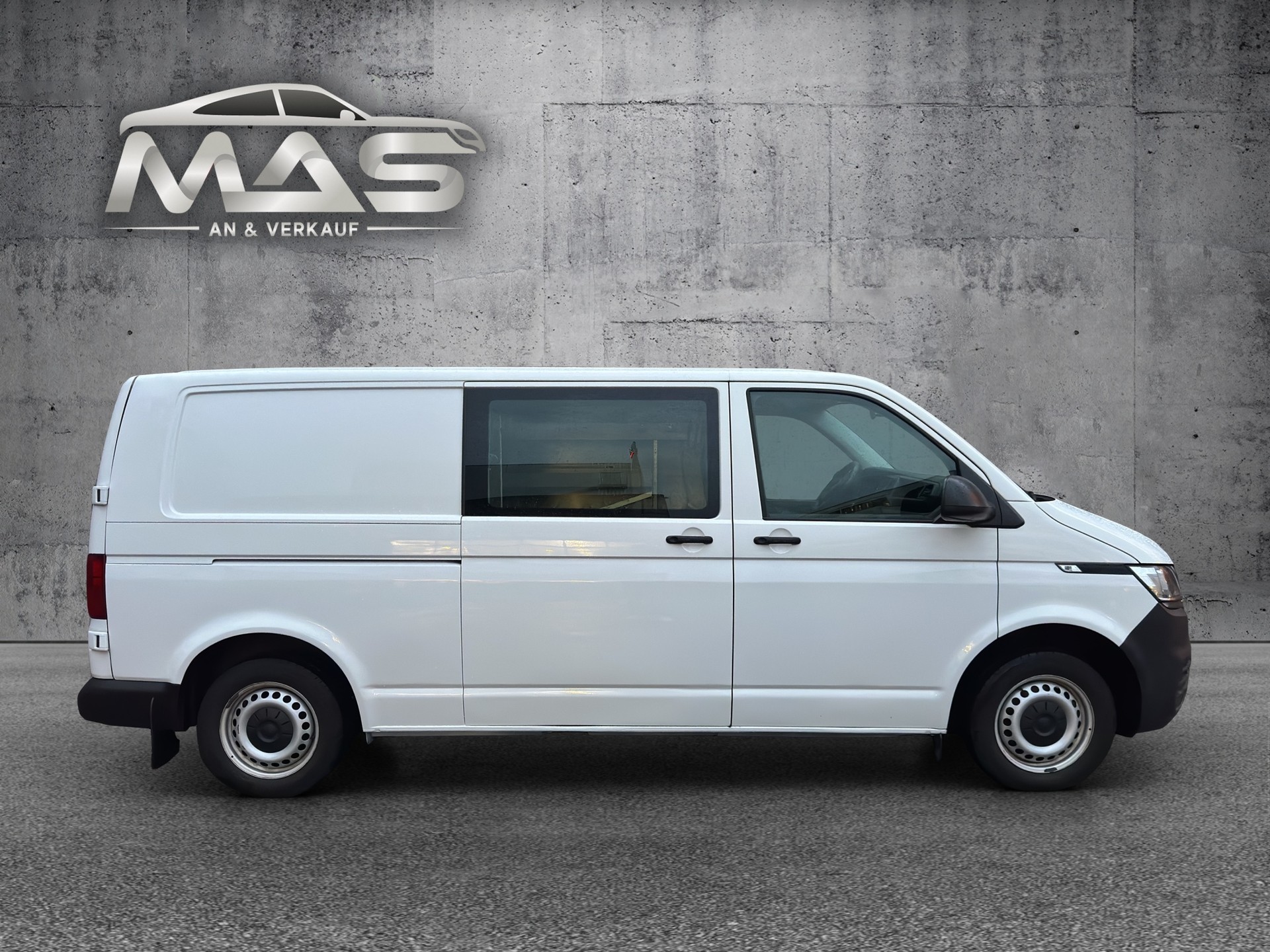 VW T6.1 2.0 TDI 4Motion DSG-image-6