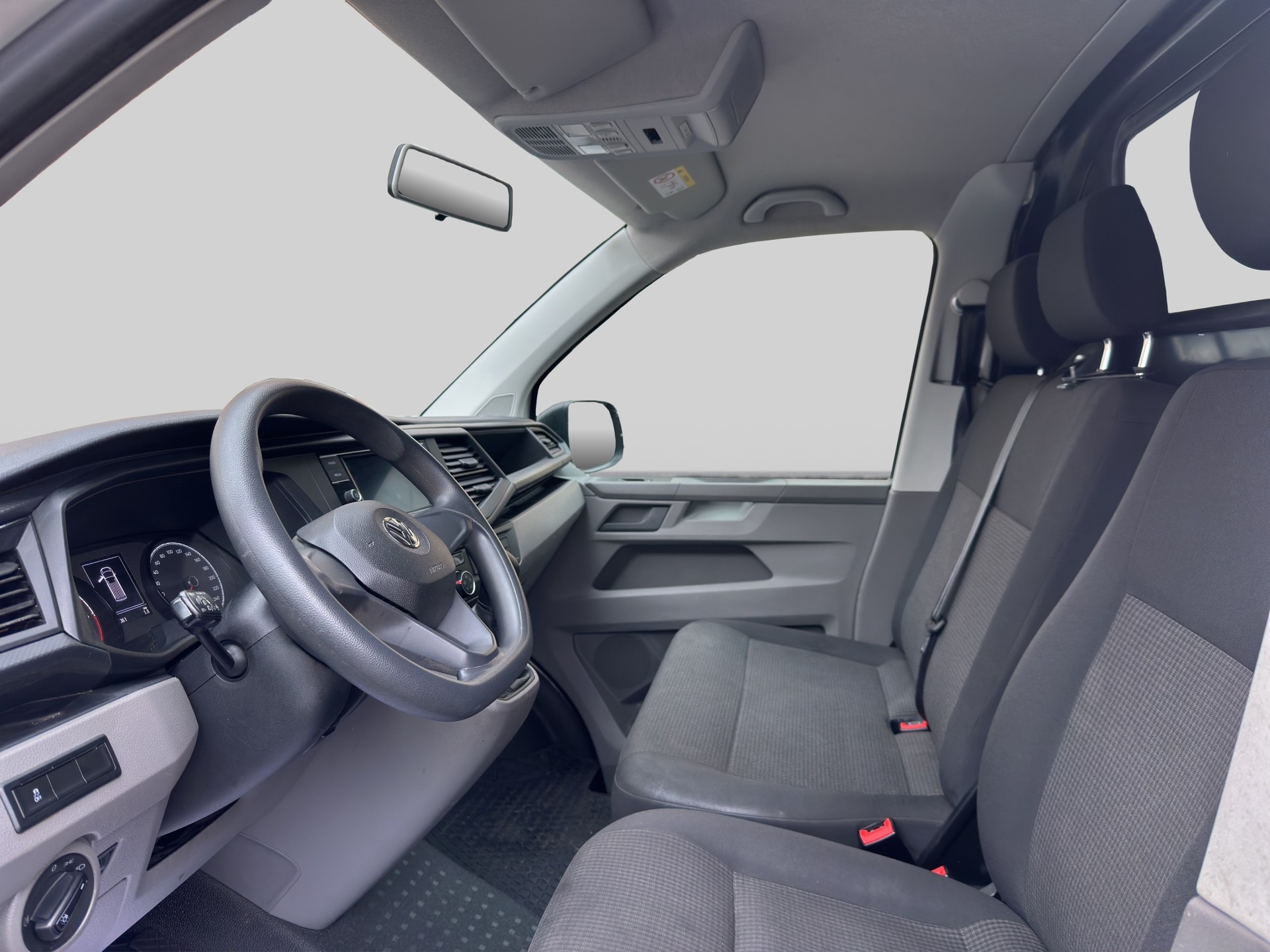 VW T6.1 2.0 TDI 4Motion DSG-image-8
