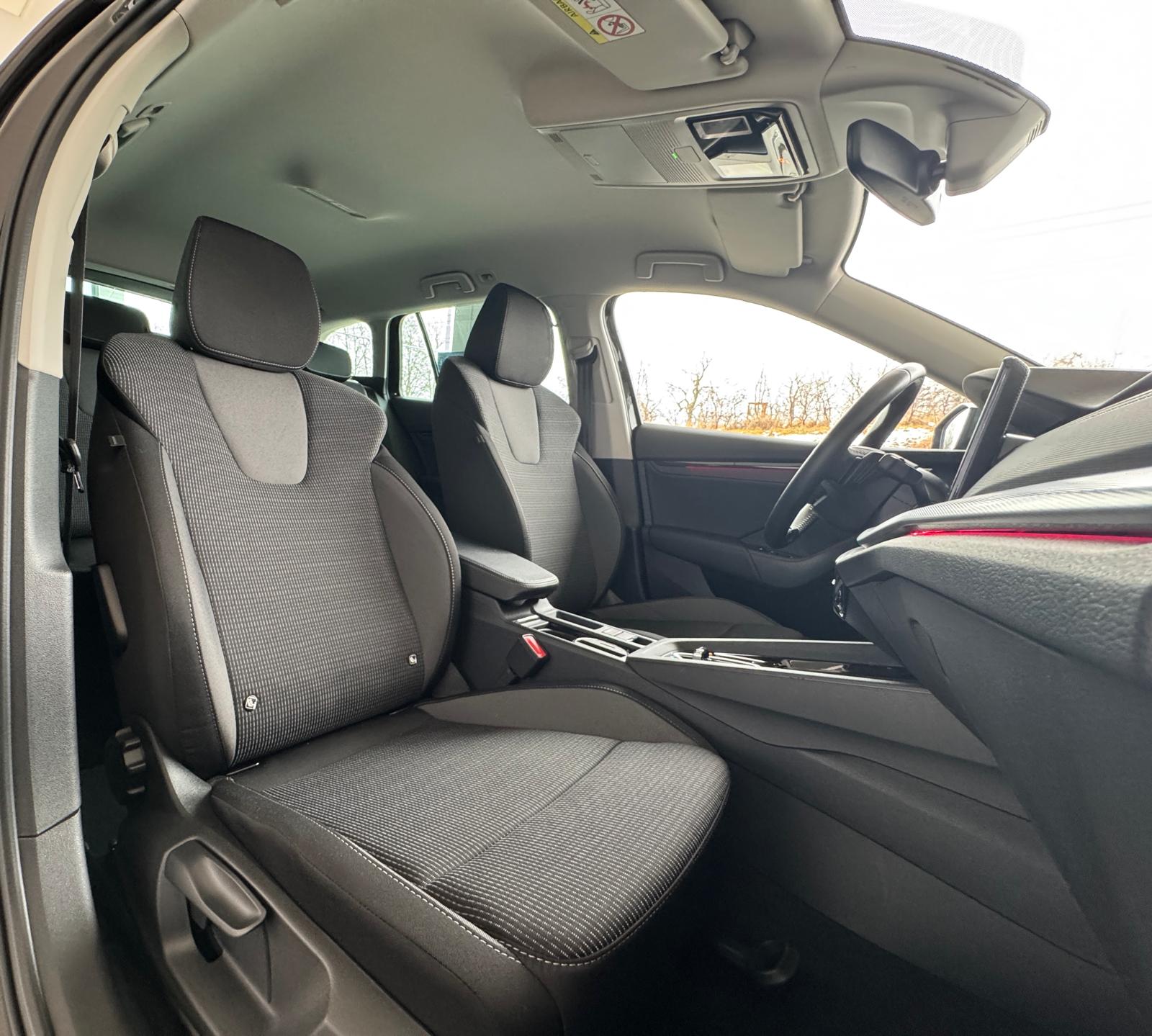 SKODA Octavia Combi 1.5 TSI Ambition DSG-image-10