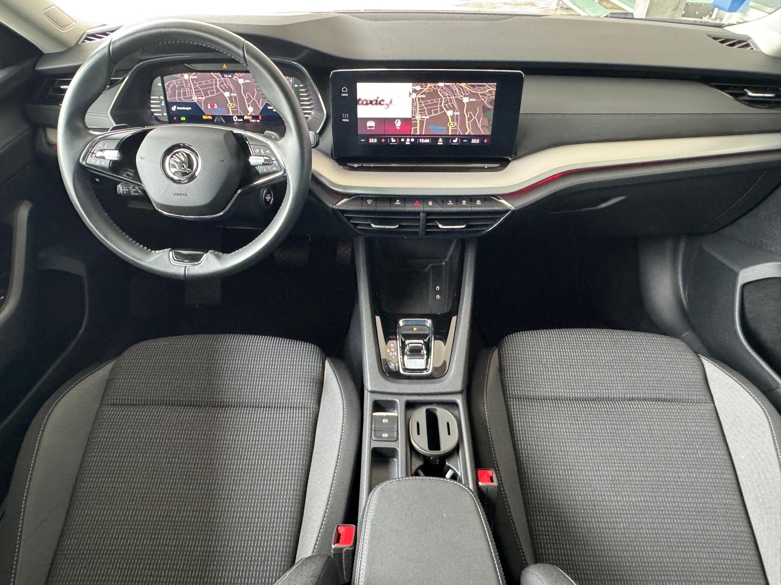 SKODA Octavia Combi 1.5 TSI Ambition DSG-image-9