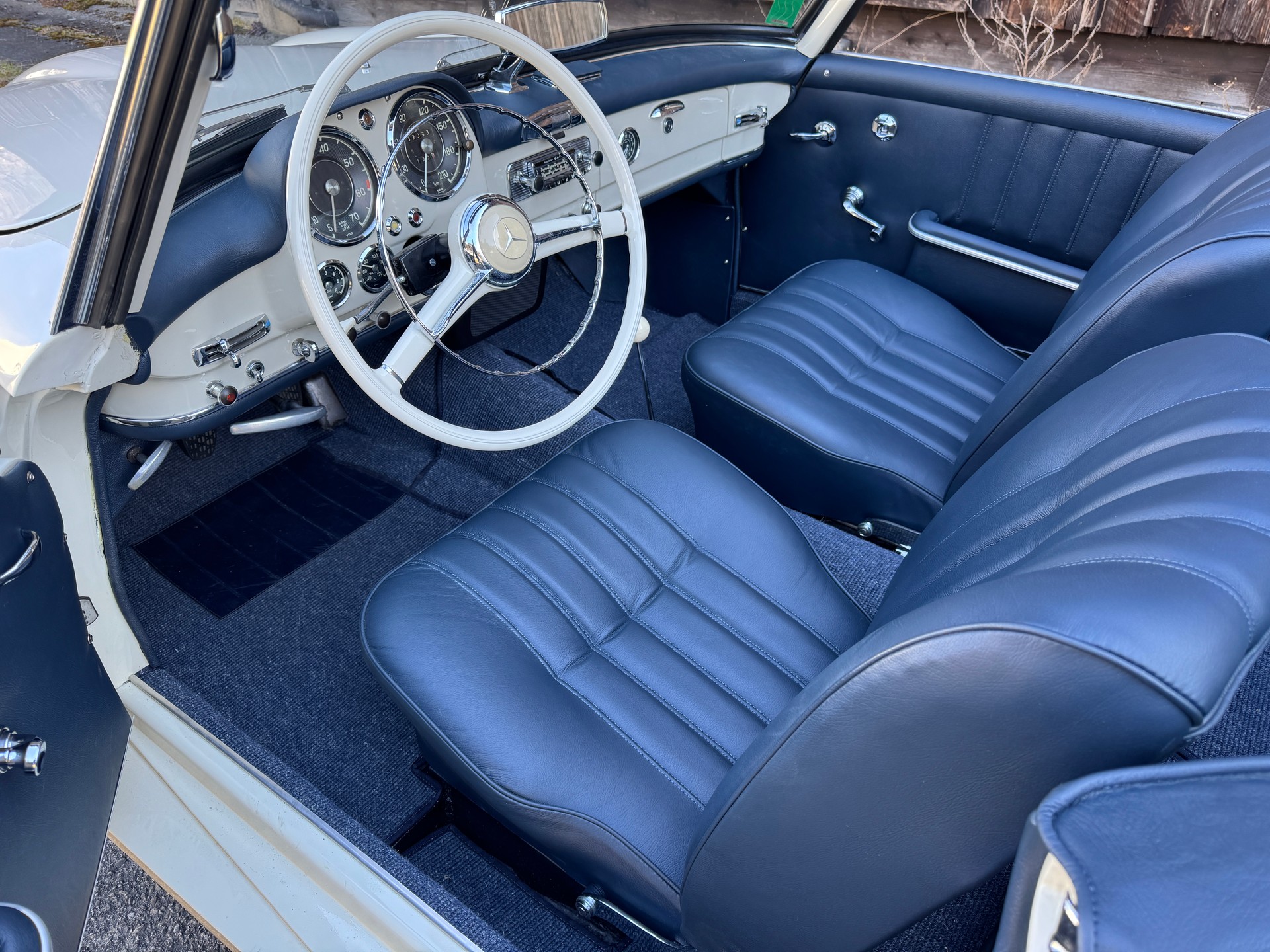 MERCEDES-BENZ SL Typ 121-image-2