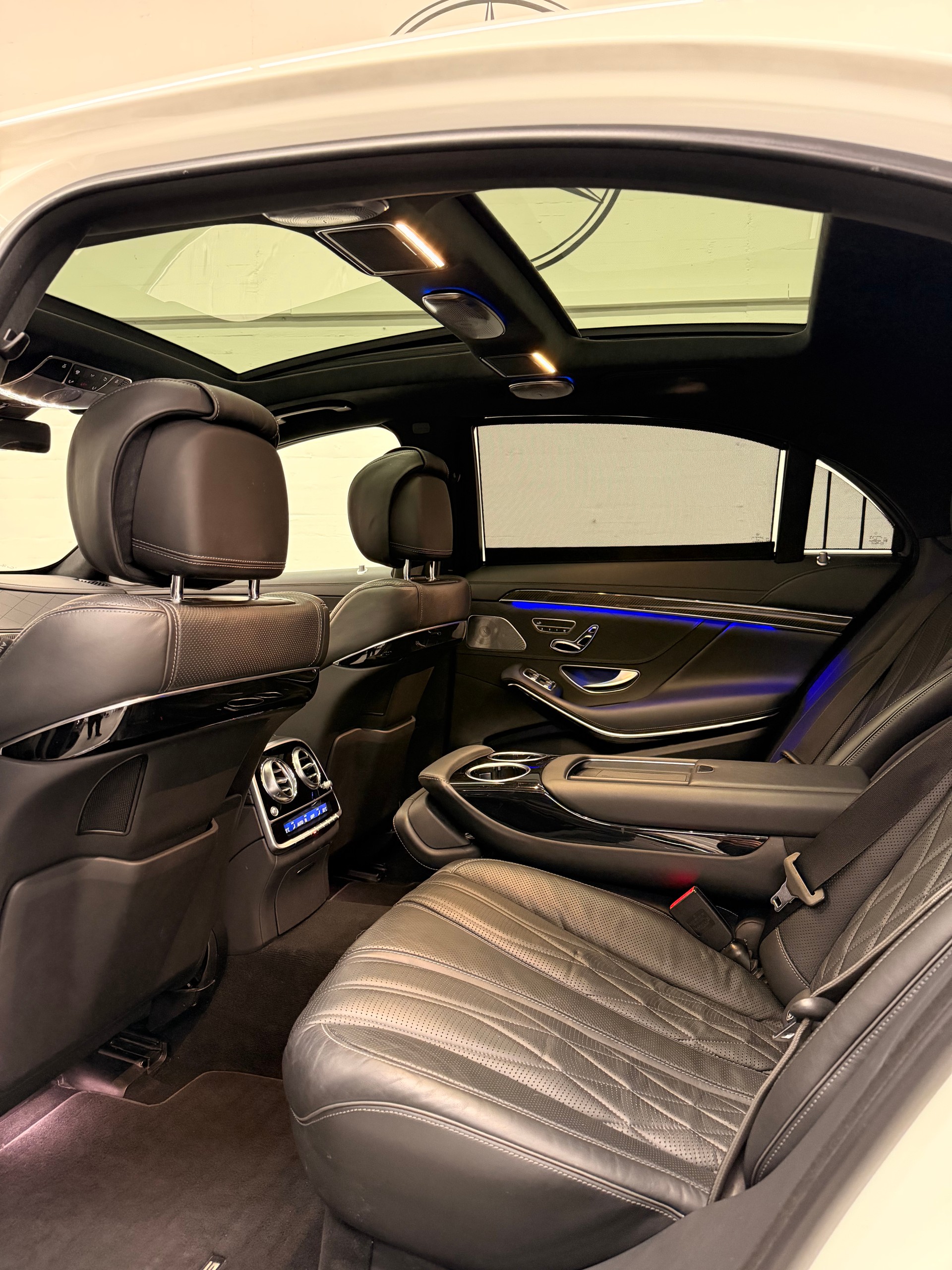 MERCEDES-BENZ S 63 AMG L 4Matic+ 9G-Tronic White Black Performance-image-16