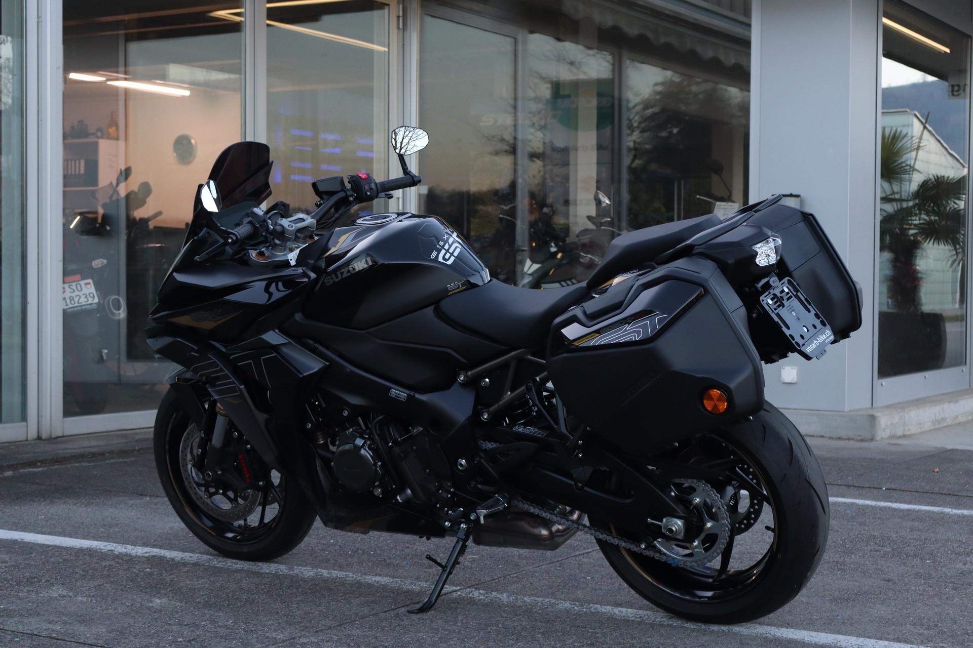 SUZUKI GSX-S 1000 GT Travel-image-5