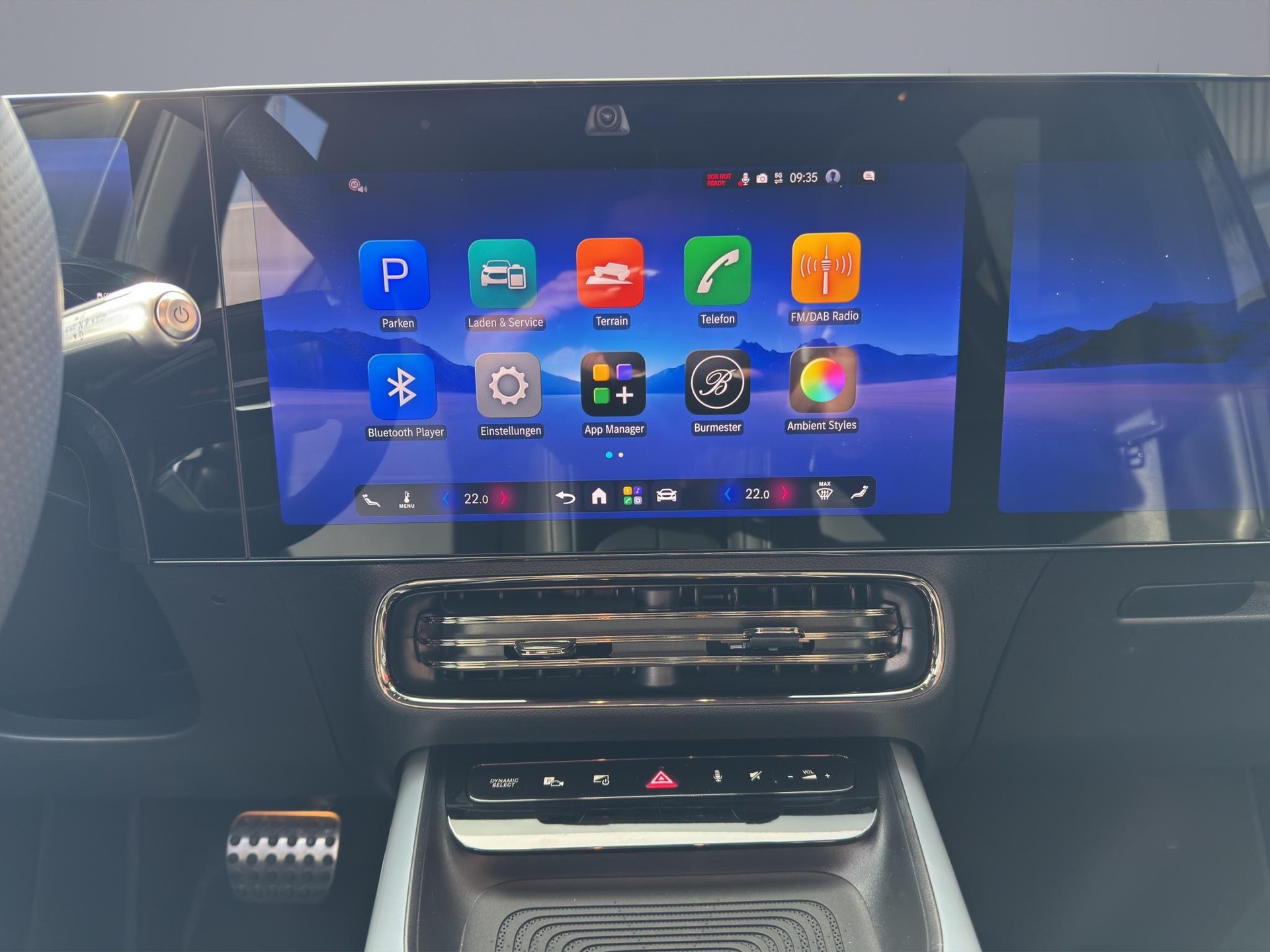 MERCEDES-BENZ GLB 350 4matic-image-13