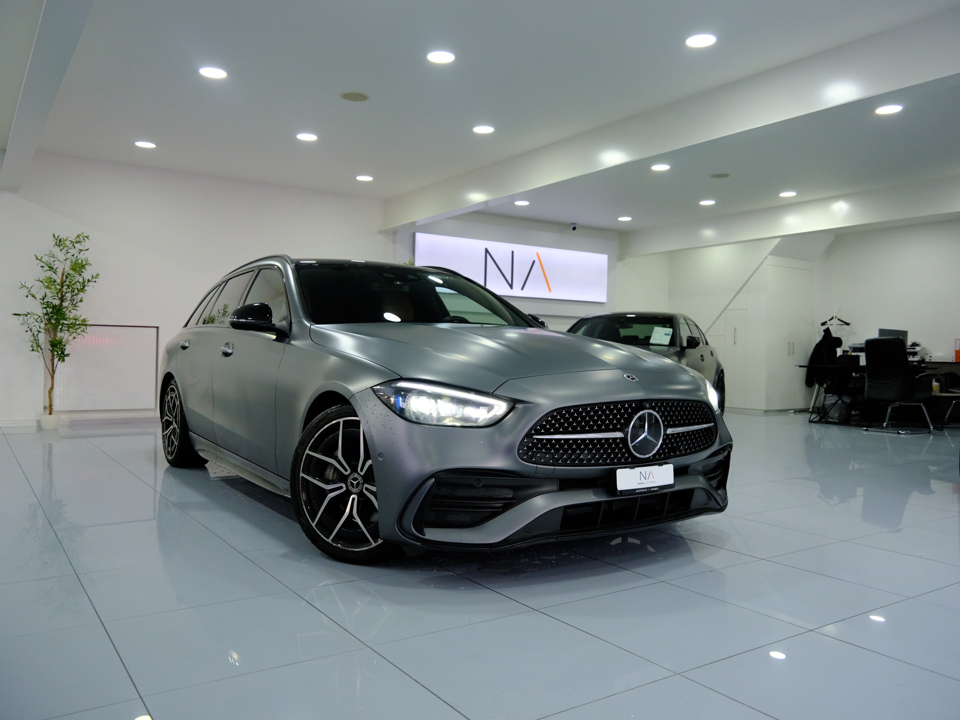 MERCEDES-BENZ C 220 d T 4Matic AMG Line