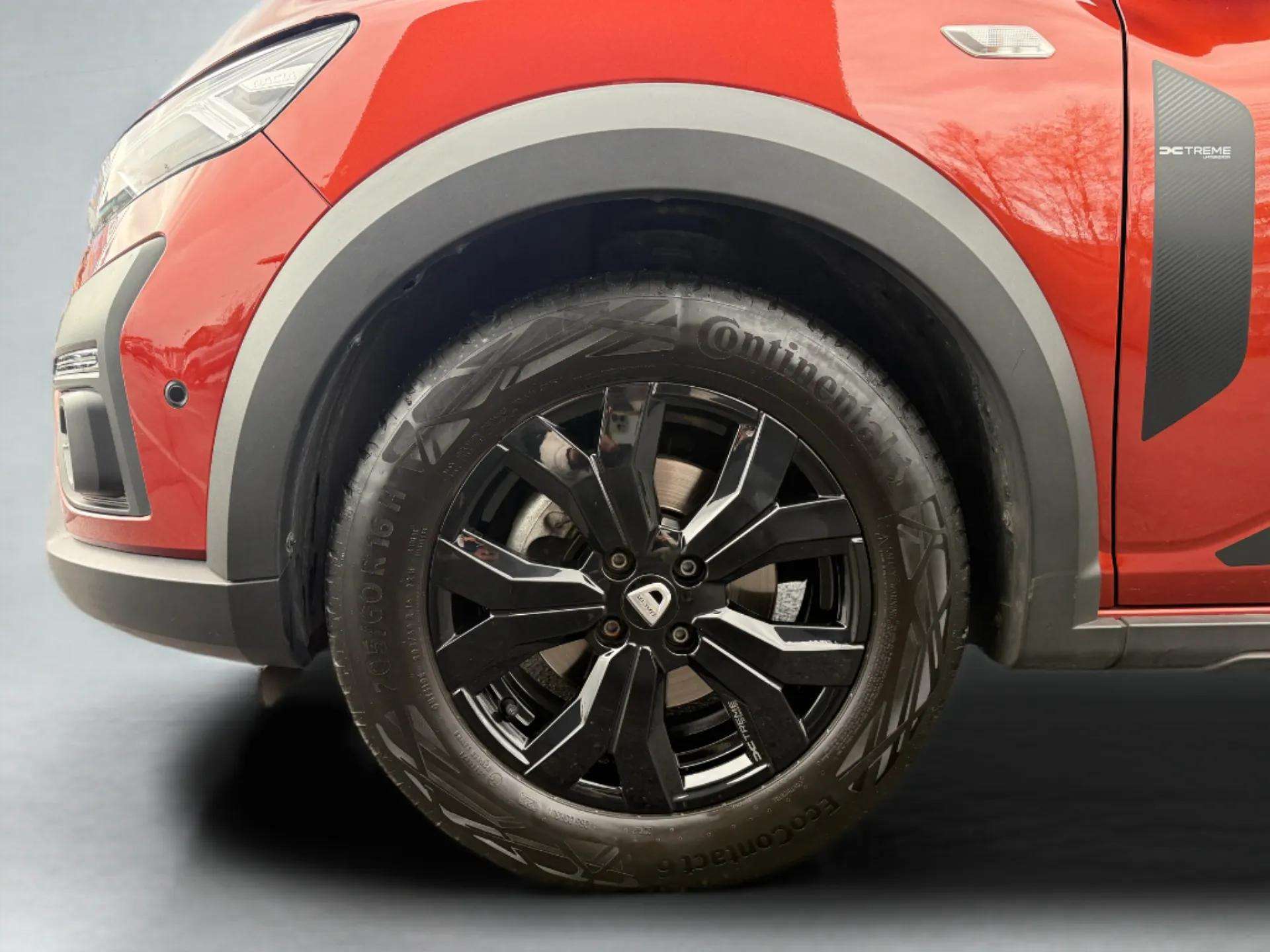DACIA Jogger TCe 110 Extreme-image-9