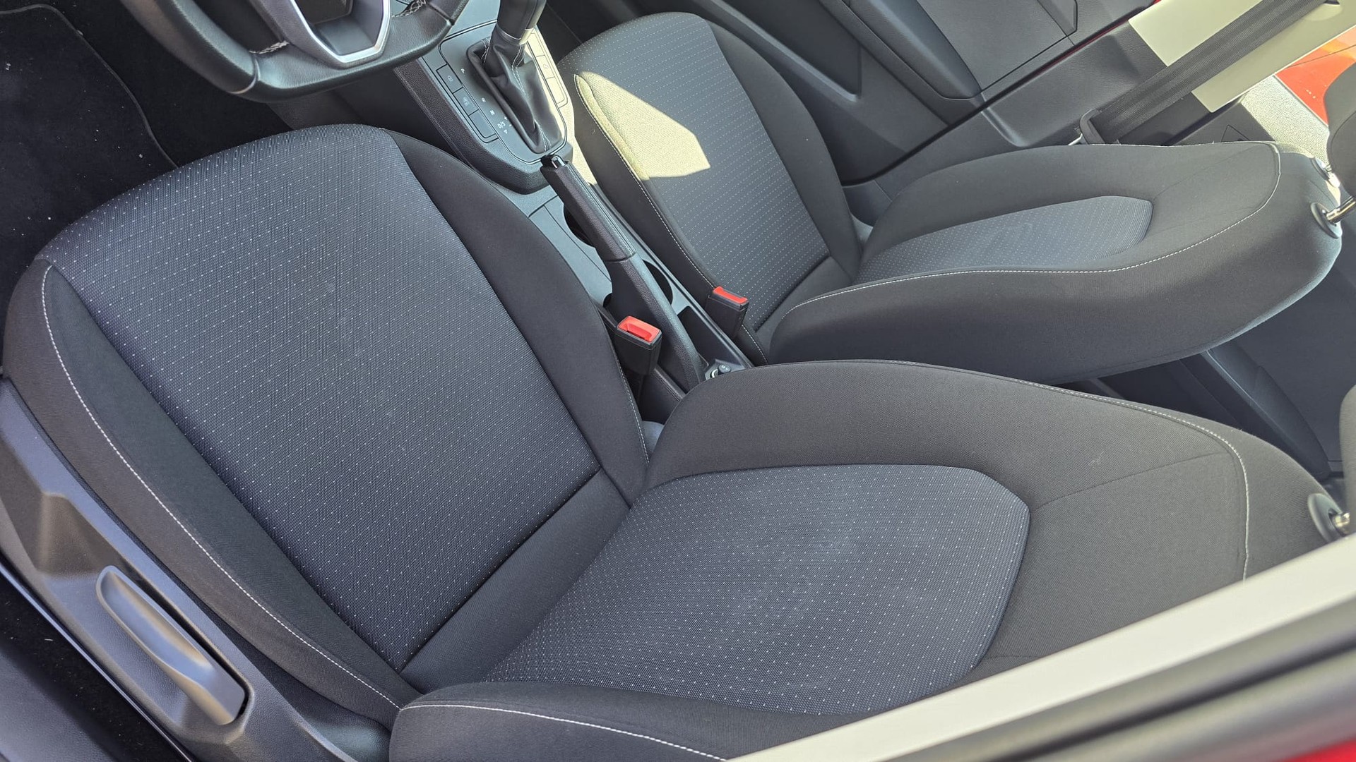 SEAT Ibiza 1.0 EcoTSI Style DSG Navi mod. 2022 CH AUTO ACC Tempomat-image-6