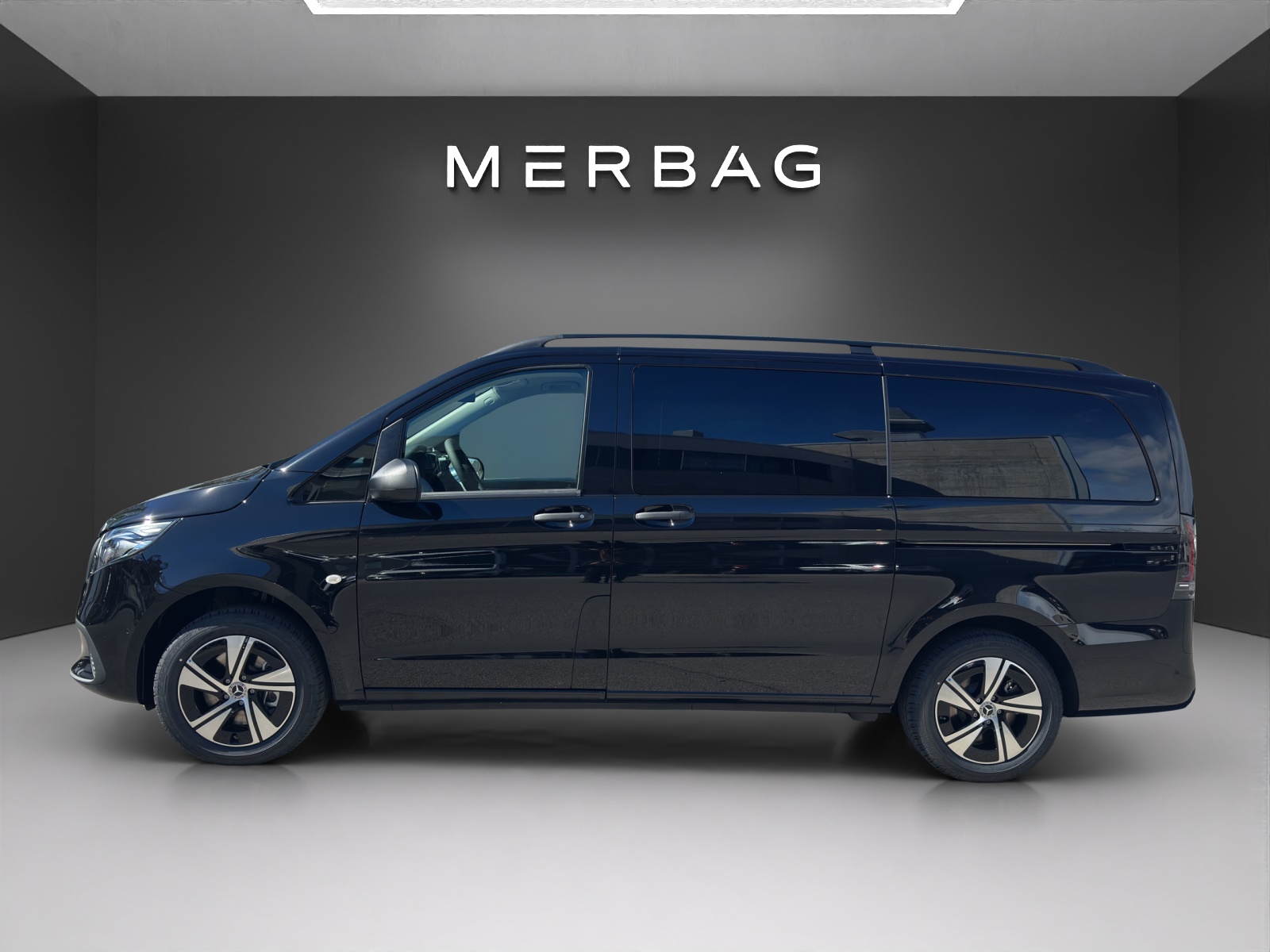 MERCEDES-BENZ Vito 116 CDI Lang Tourer 9G-Tronic 4M Select-image-3