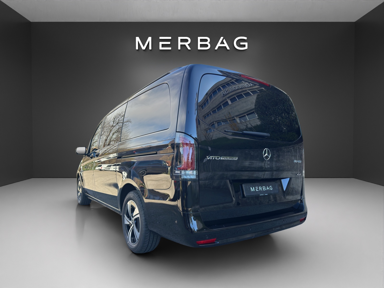 MERCEDES-BENZ Vito 116 CDI Lang Tourer 9G-Tronic 4M Select-image-4