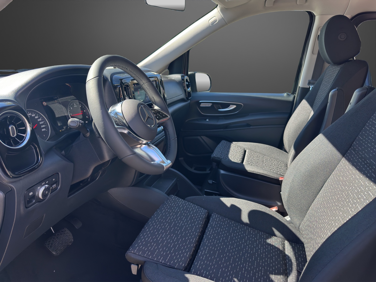 MERCEDES-BENZ Vito 116 CDI Lang Tourer 9G-Tronic 4M Select-image-6