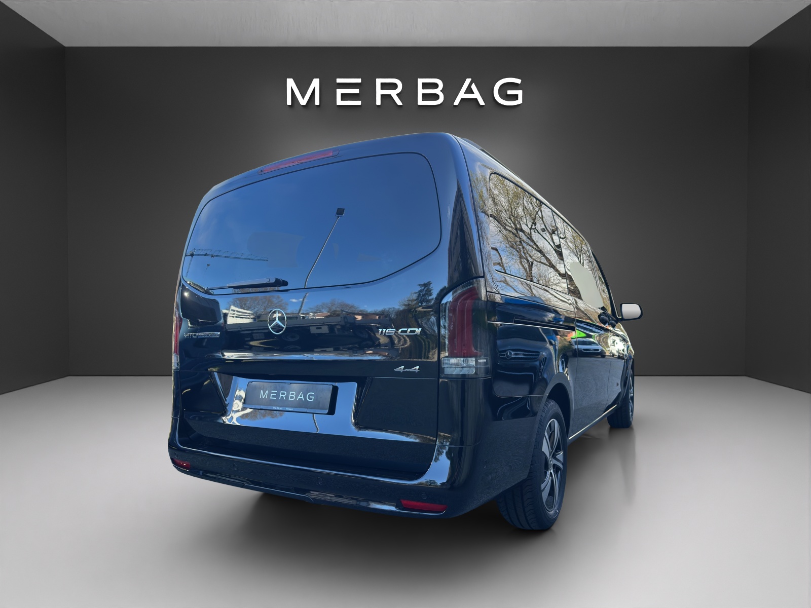 MERCEDES-BENZ Vito 116 CDI Lang Tourer 9G-Tronic 4M Select-image-1