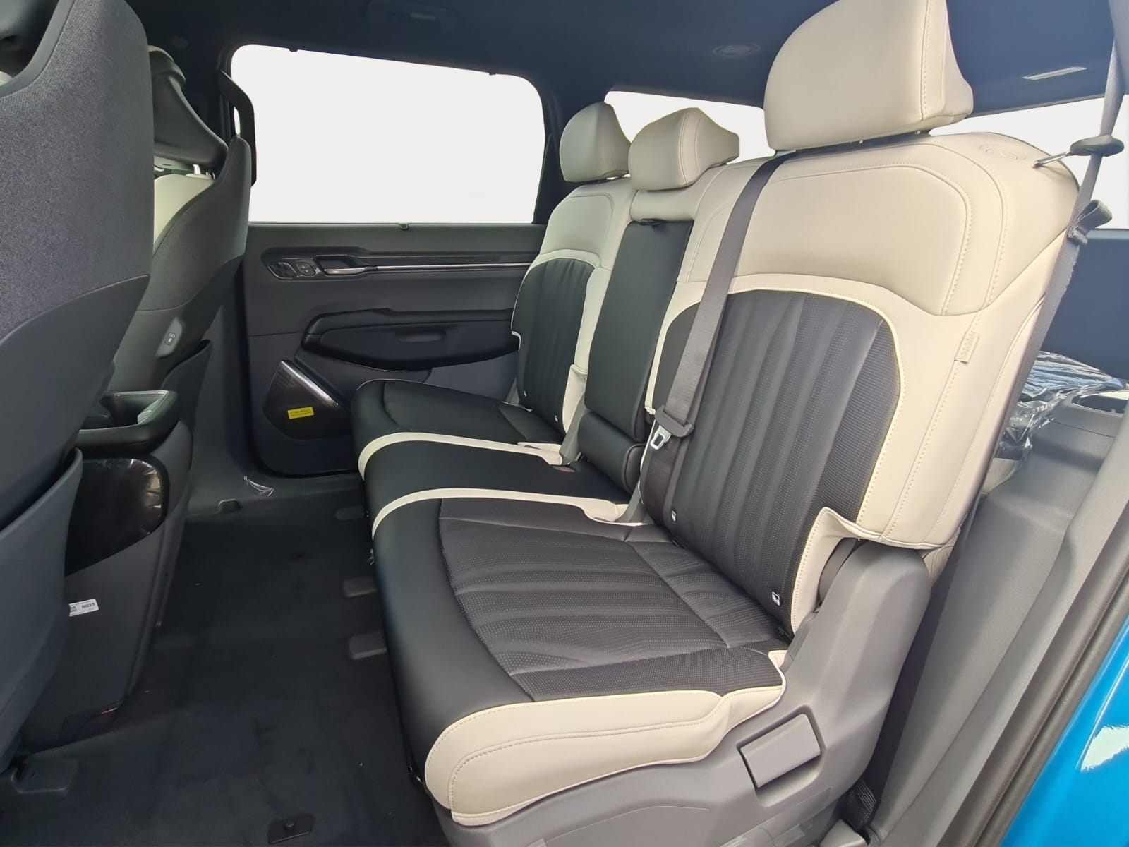 KIA EV9 99,8 kWh GT-Line 4x4-image-14