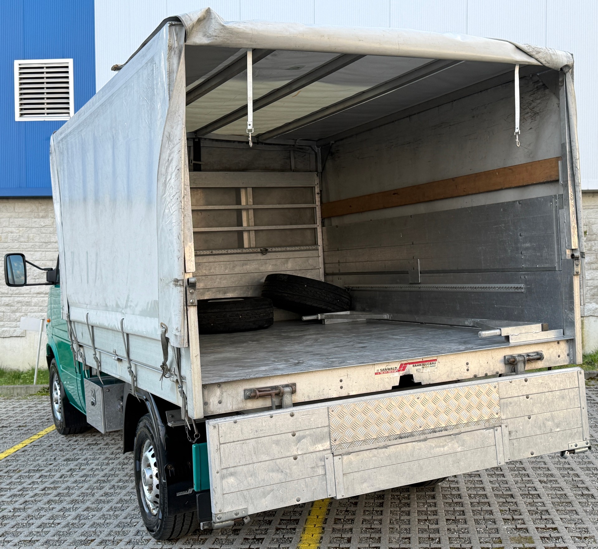 VW LT 35 2.8 TDI KIPPBRÜCKE MIT VERDECK-image-9