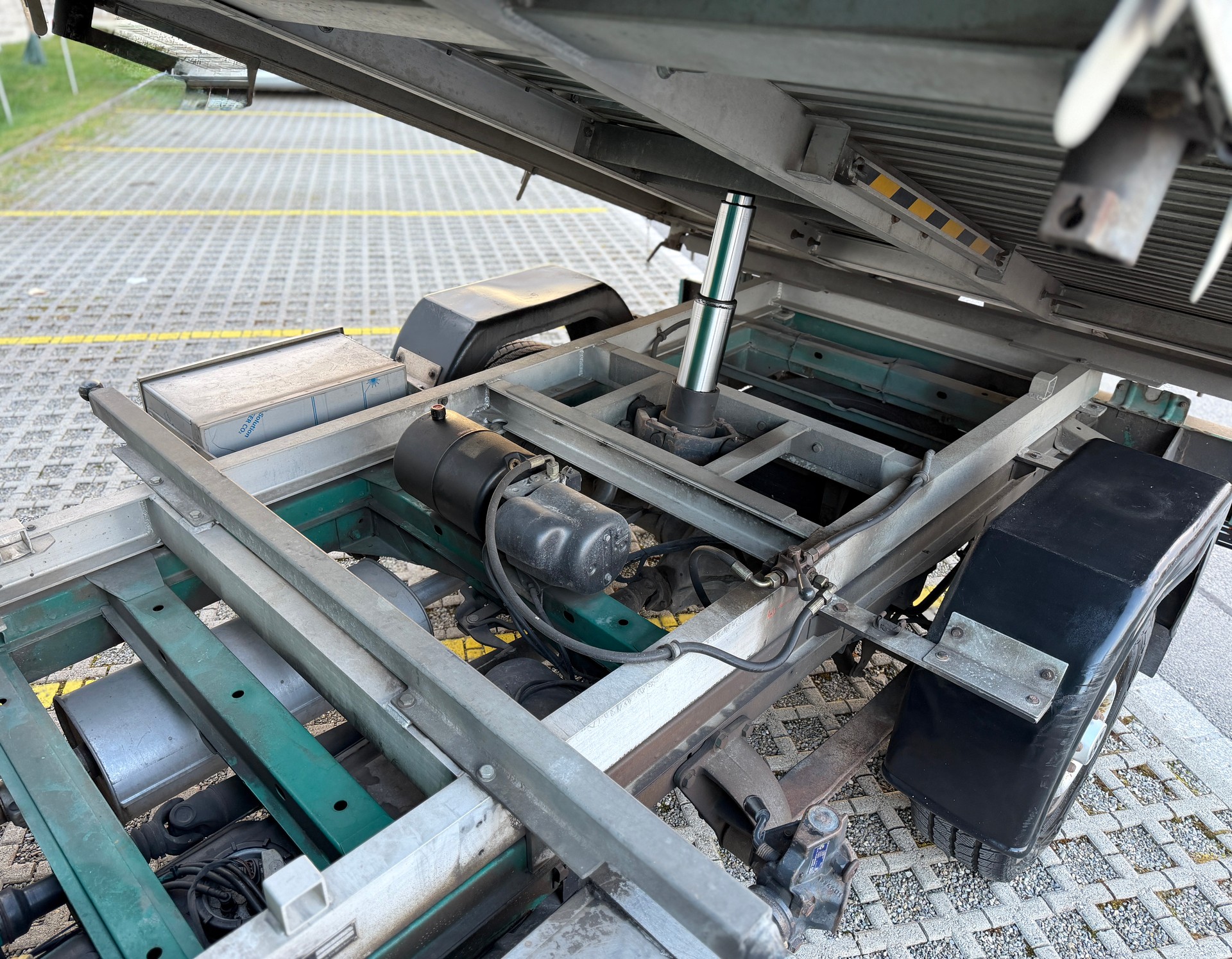 VW LT 35 2.8 TDI KIPPBRÜCKE MIT VERDECK-image-29