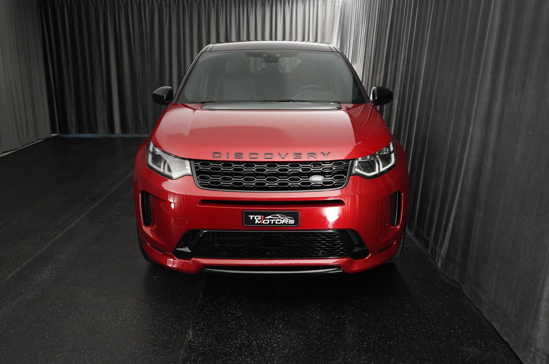 LAND ROVER Discovery Sport R Dyn P250 2.0 Si4 MHEV HSE AT9-image-1