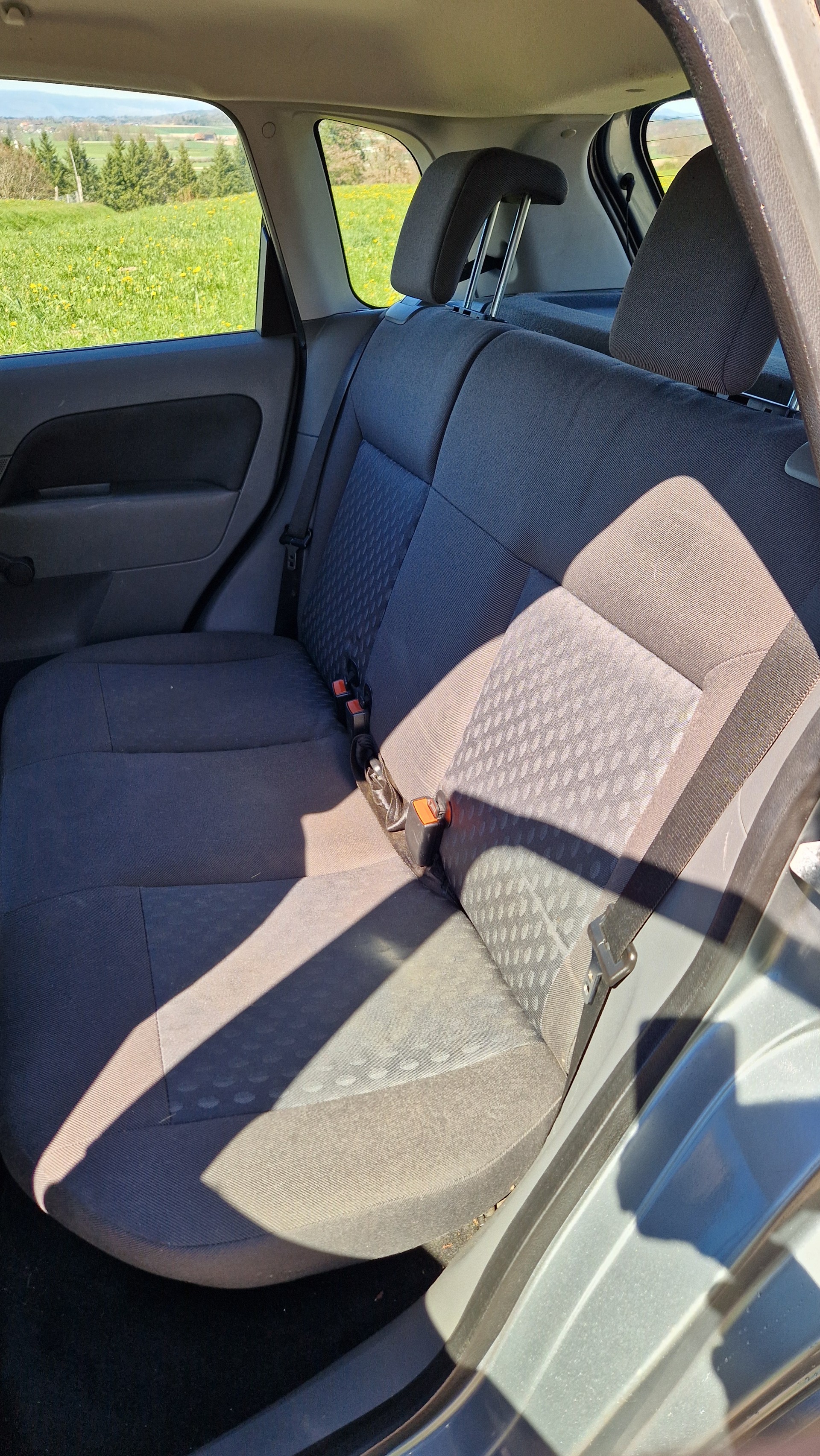FORD Fiesta 1.6 16V Trend-image-9