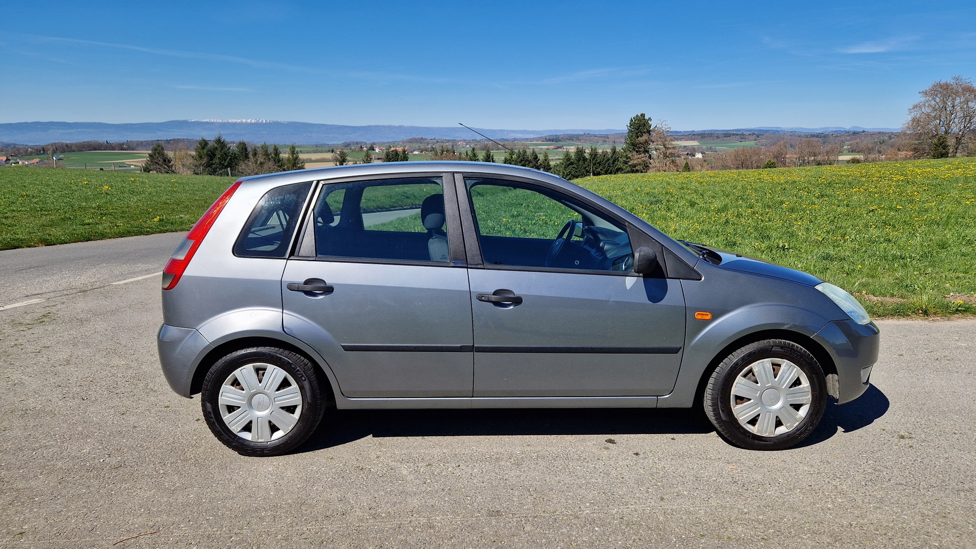 FORD Fiesta 1.6 16V Trend-image-4