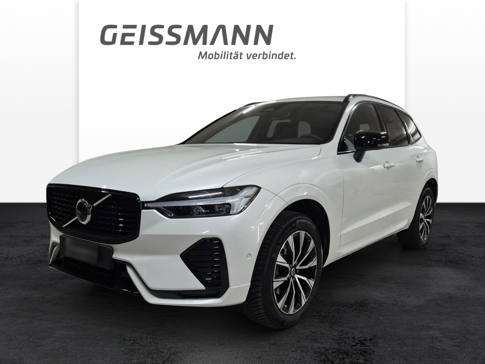 VOLVO XC60 2.0 B5 MH Plus Dark AWD