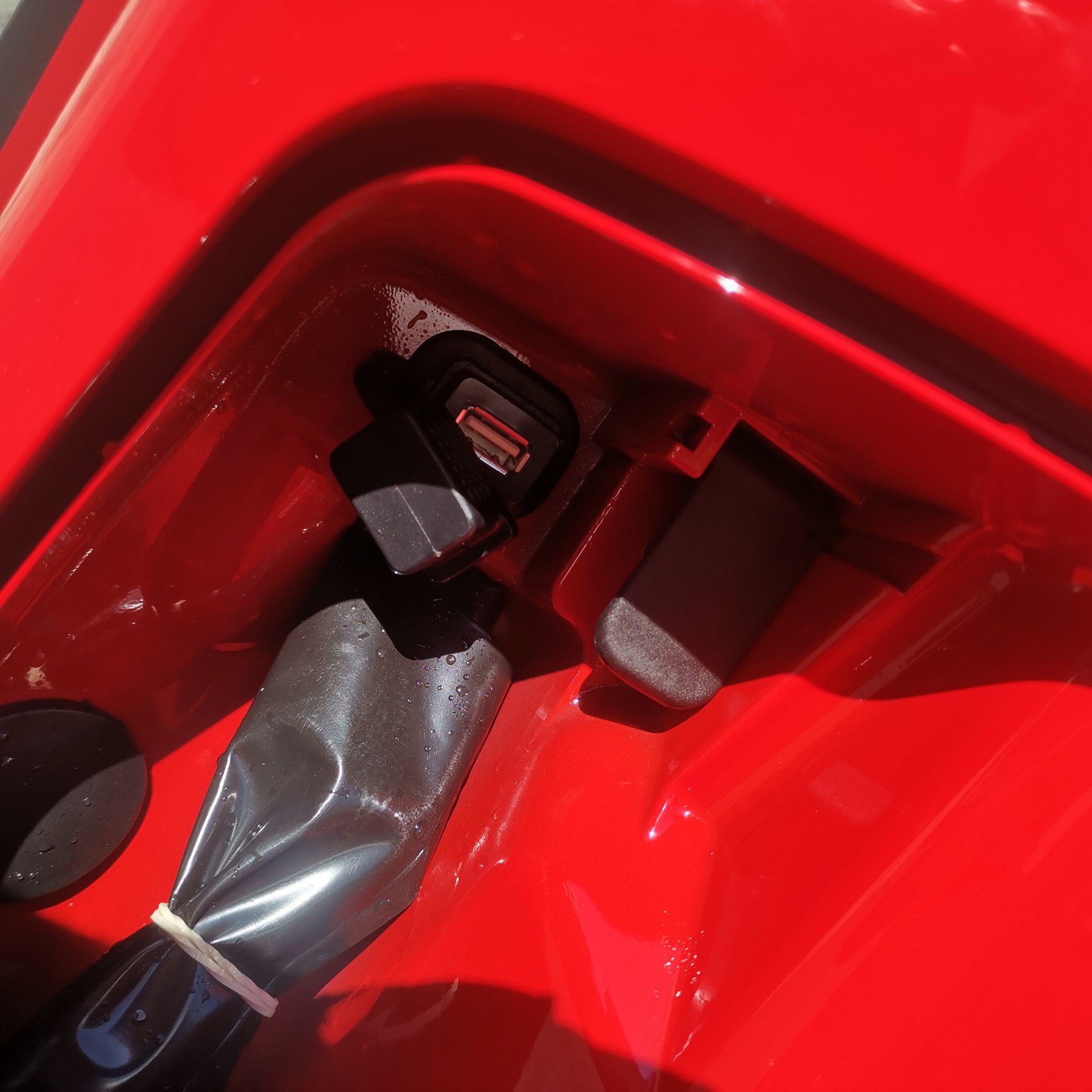PIAGGIO Vespa 125 Sprint Sport E5+-image-9