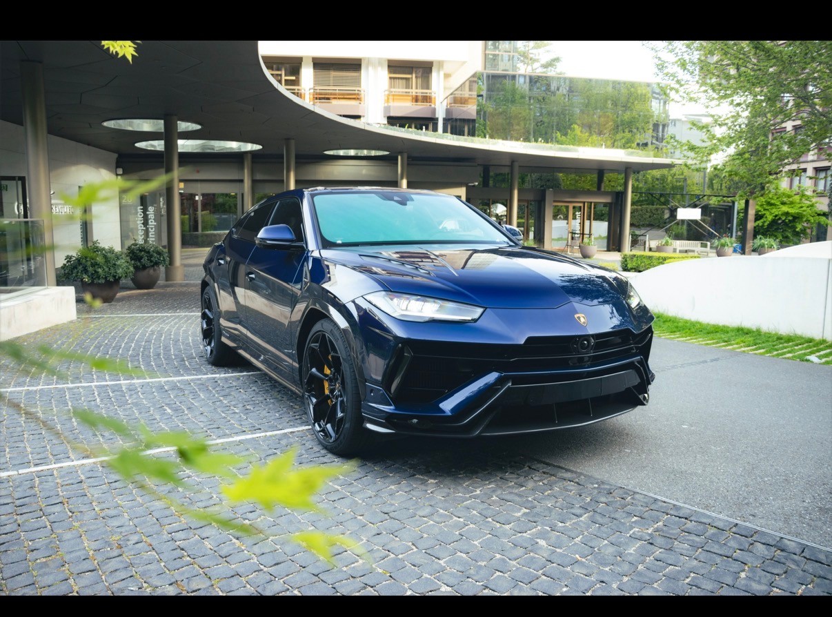 LAMBORGHINI LAMBORGHINI Urus E-Gear Performante 60 anniversario-image-1