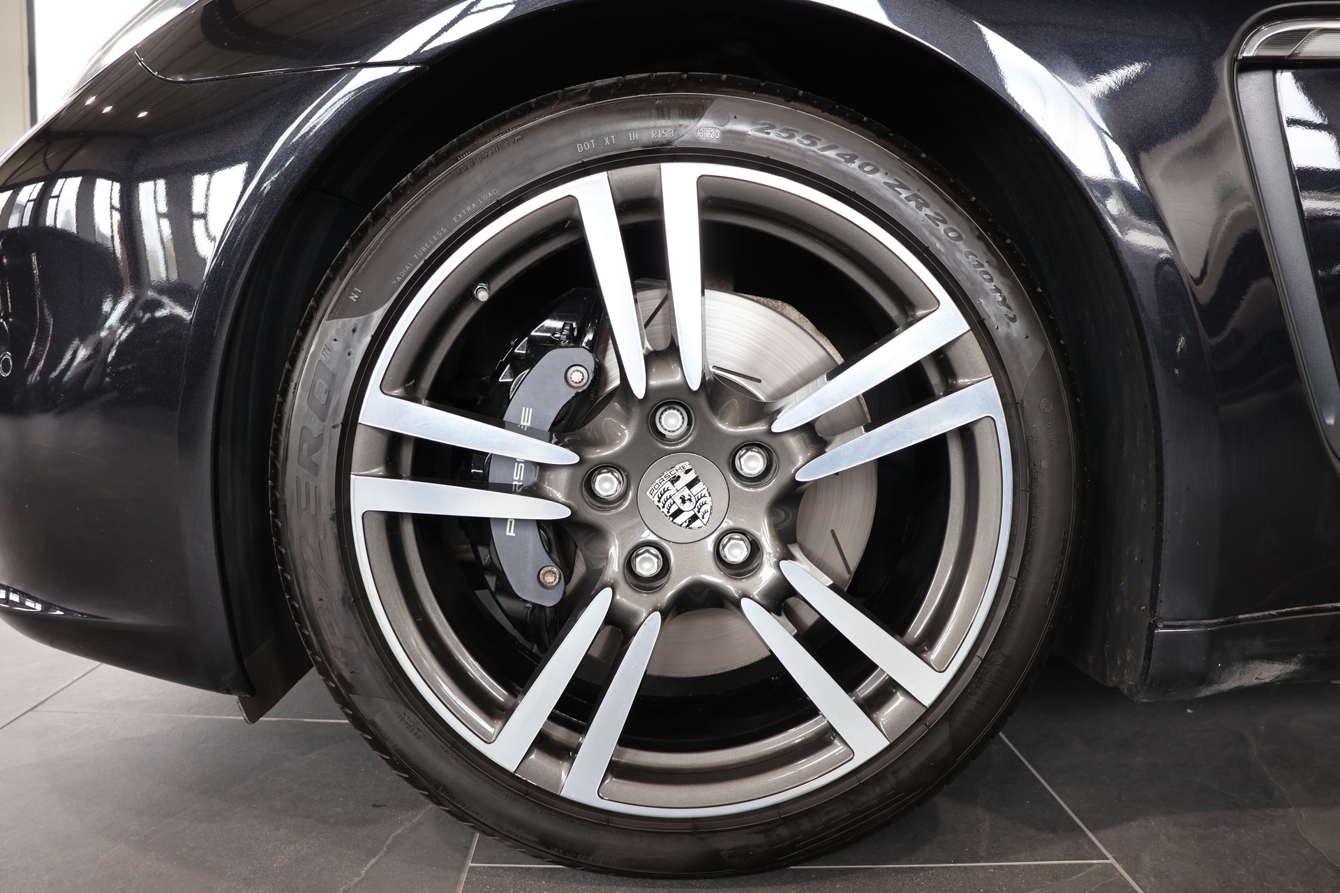 PORSCHE Panamera 4 3.6 PDK-image-5