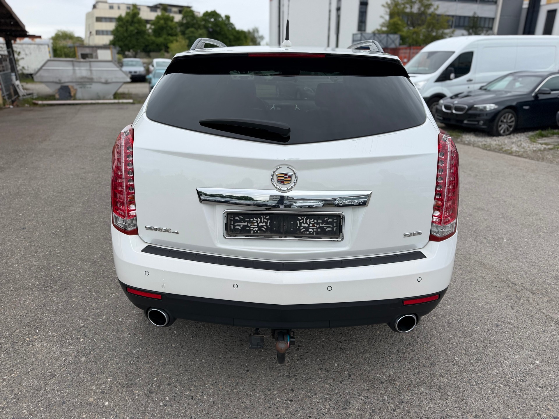 CADILLAC SRX 3.6 V6 Sport Luxury 4WD Automatic-image-4