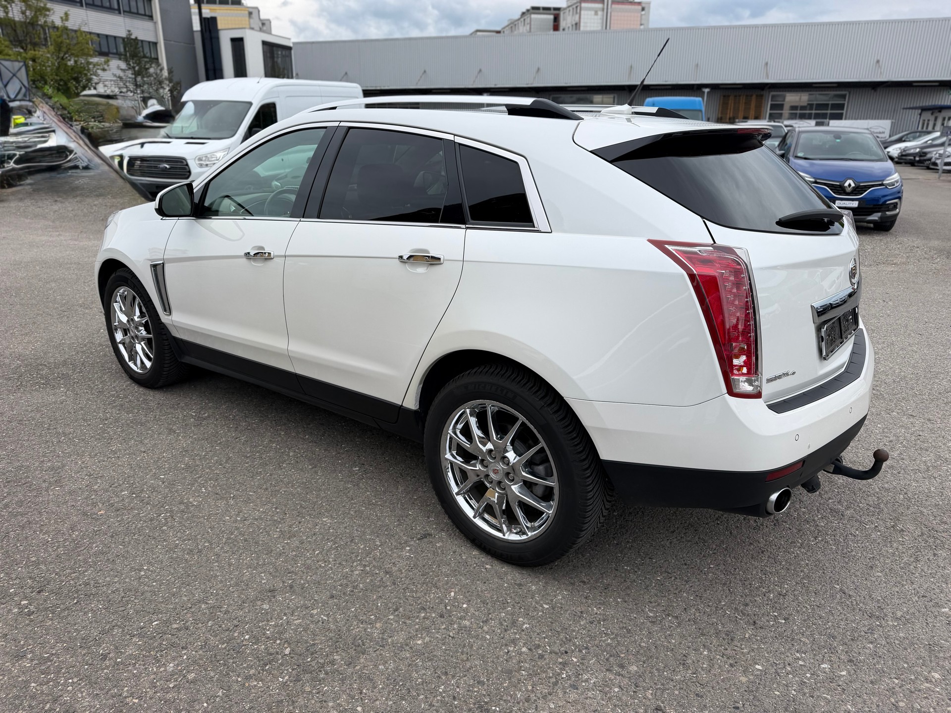 CADILLAC SRX 3.6 V6 Sport Luxury 4WD Automatic-image-5