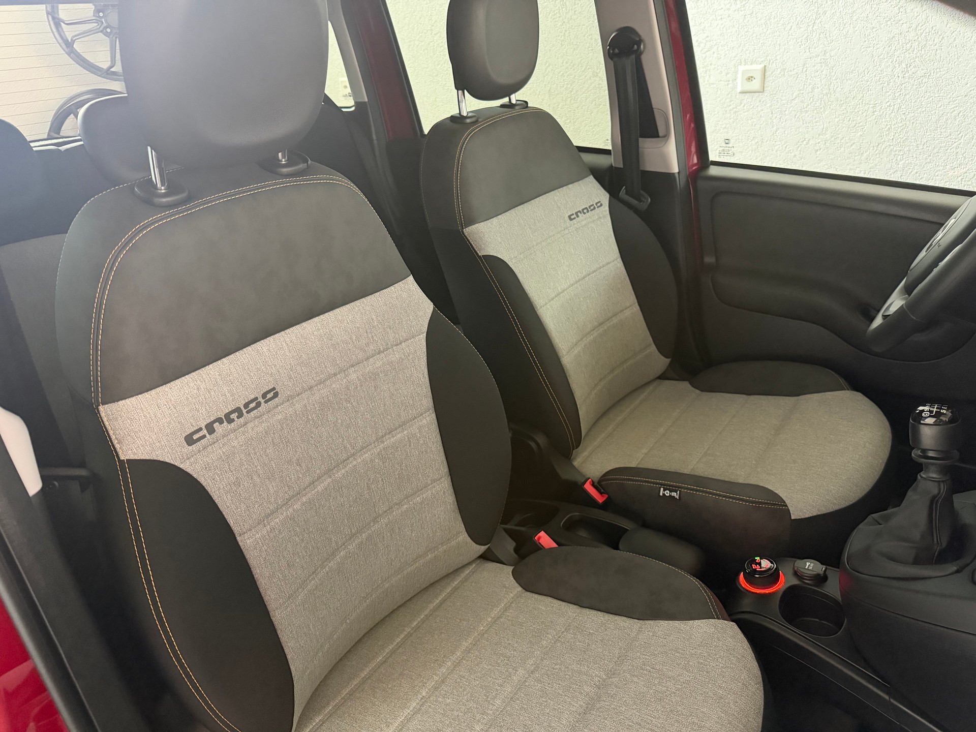 FIAT Panda 0.9 Twinair Turbo Cross 4x4-image-8