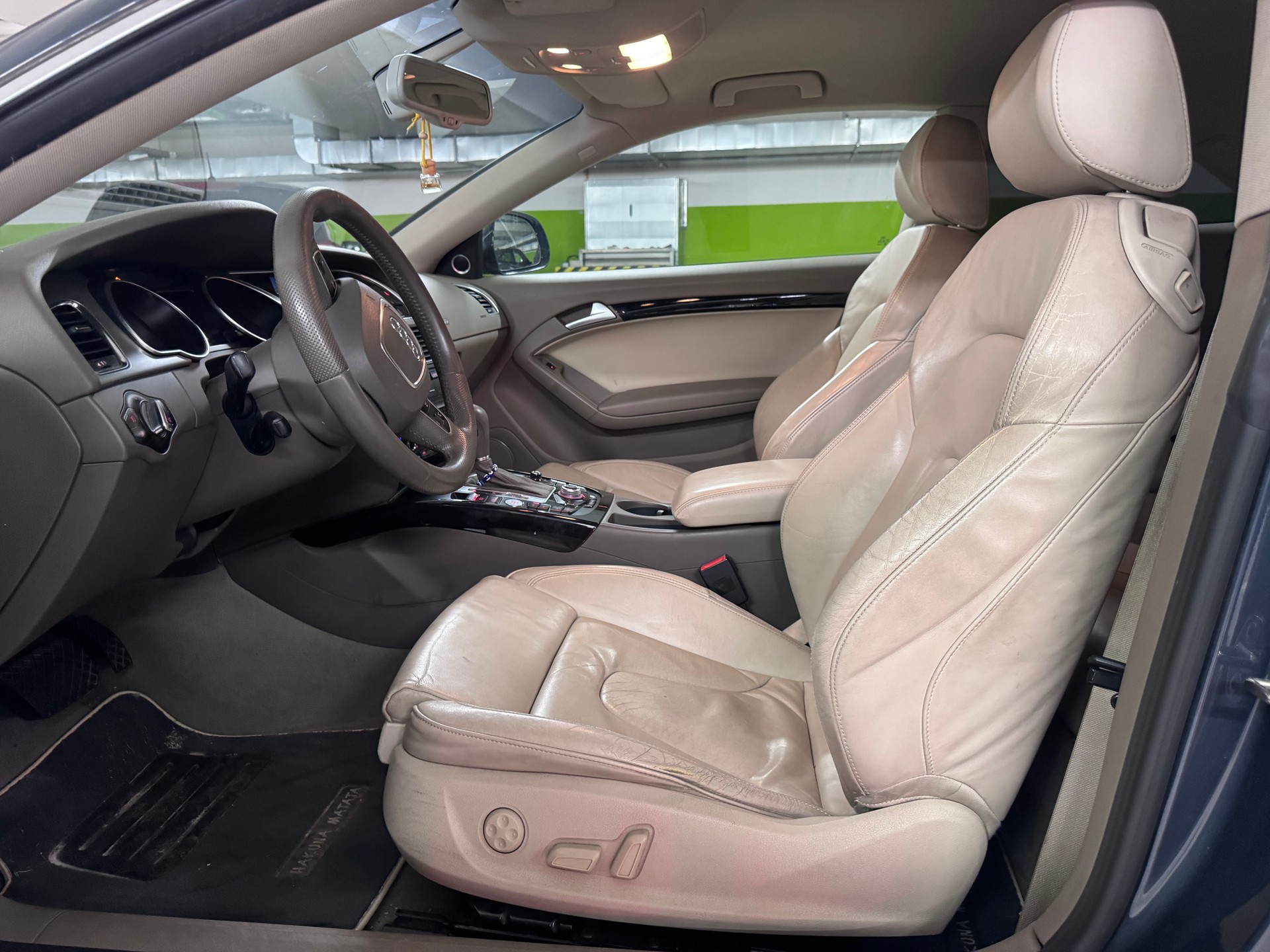 AUDI A5 Coupé 3.0 TDI quattro tiptronic-image-9