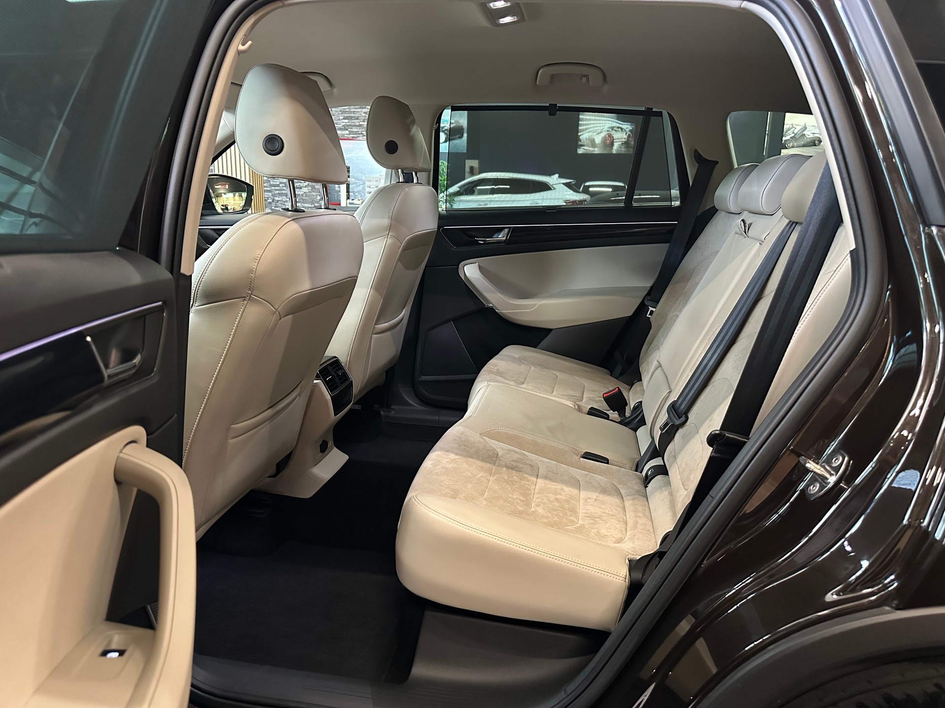 SKODA Kodiaq 2.0 TSI Style DSG 4x4-image-10