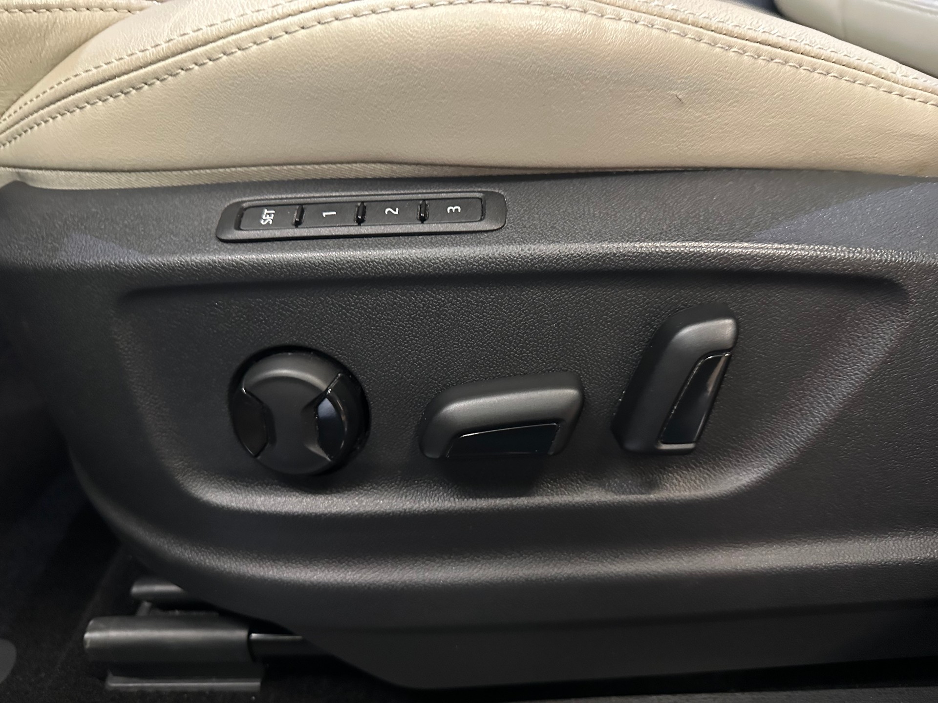 SKODA Kodiaq 2.0 TSI Style DSG 4x4-image-21