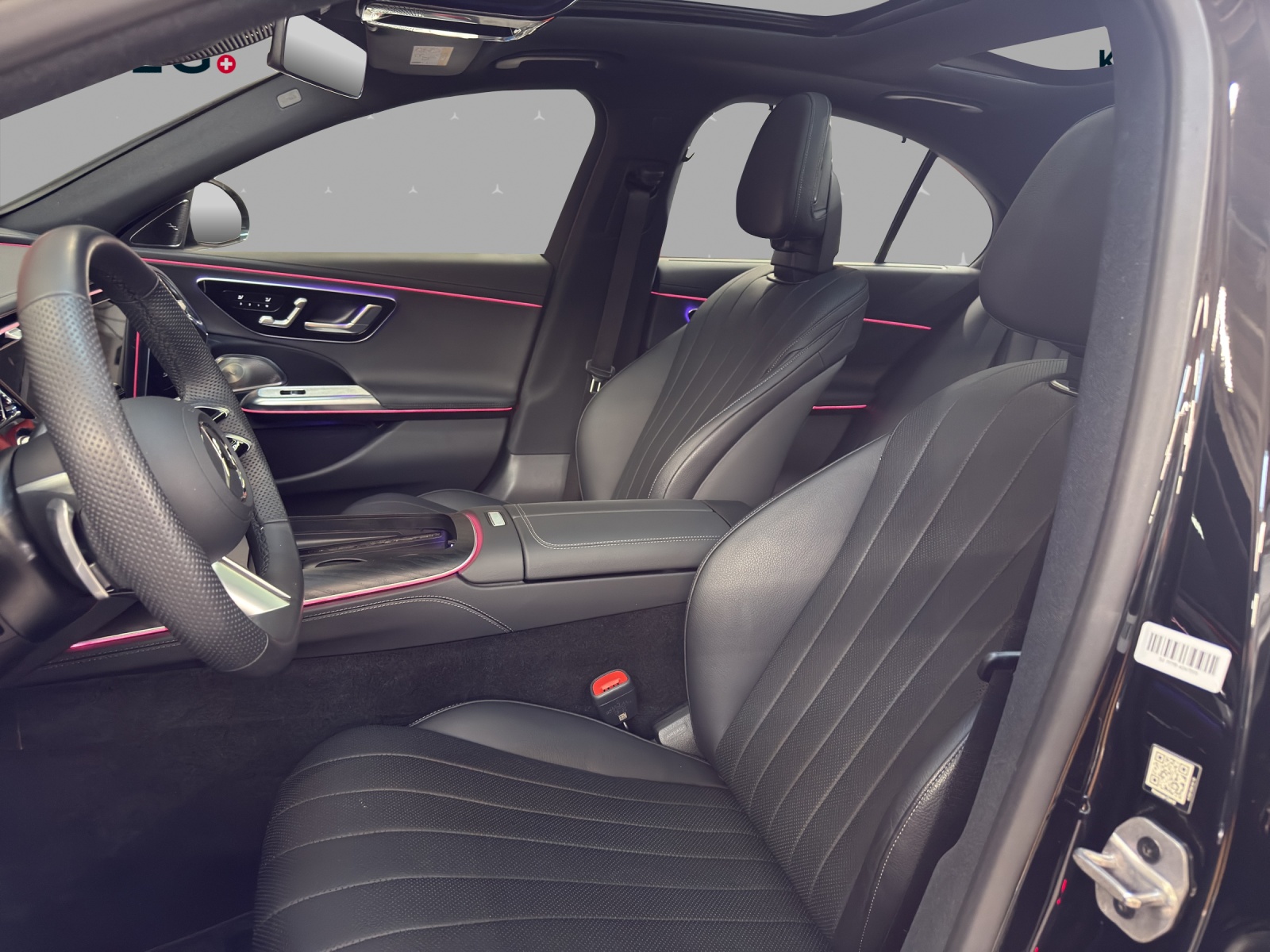 MERCEDES-BENZ E 220 d 4M - AMG / DISTRONIC / 360 Grad Kamera / Panorama-Dach-image-7