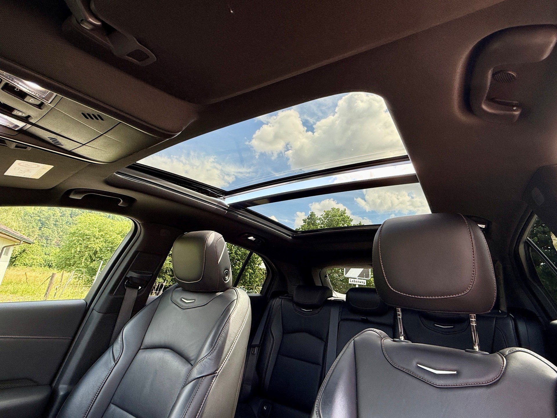 CADILLAC 2.0 TD Launch Ed. Sport AWD-image-5