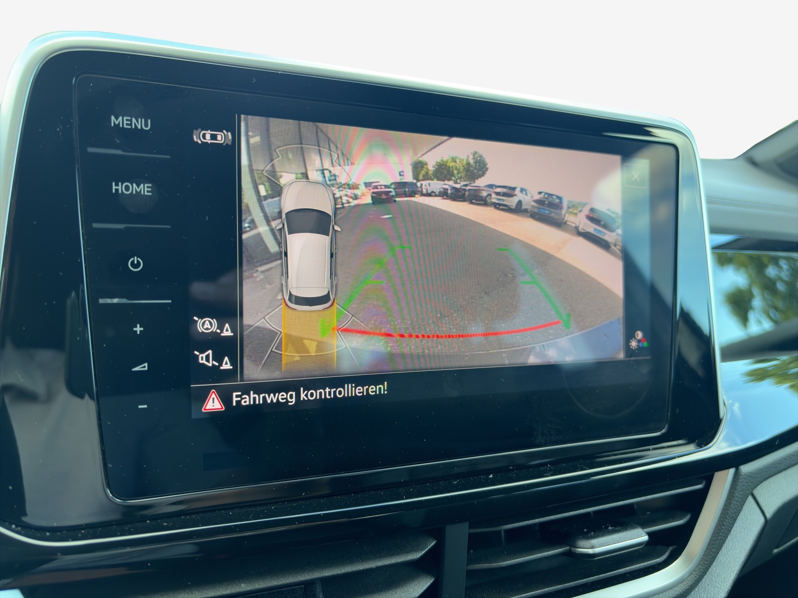VW T-Roc 2.0 TSI R-Line DSG 4Motion-image-14