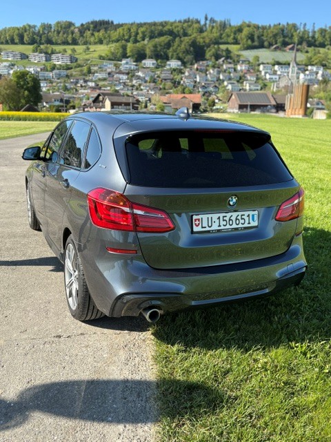 BMW 225xe Steptronic M Sport-image-2