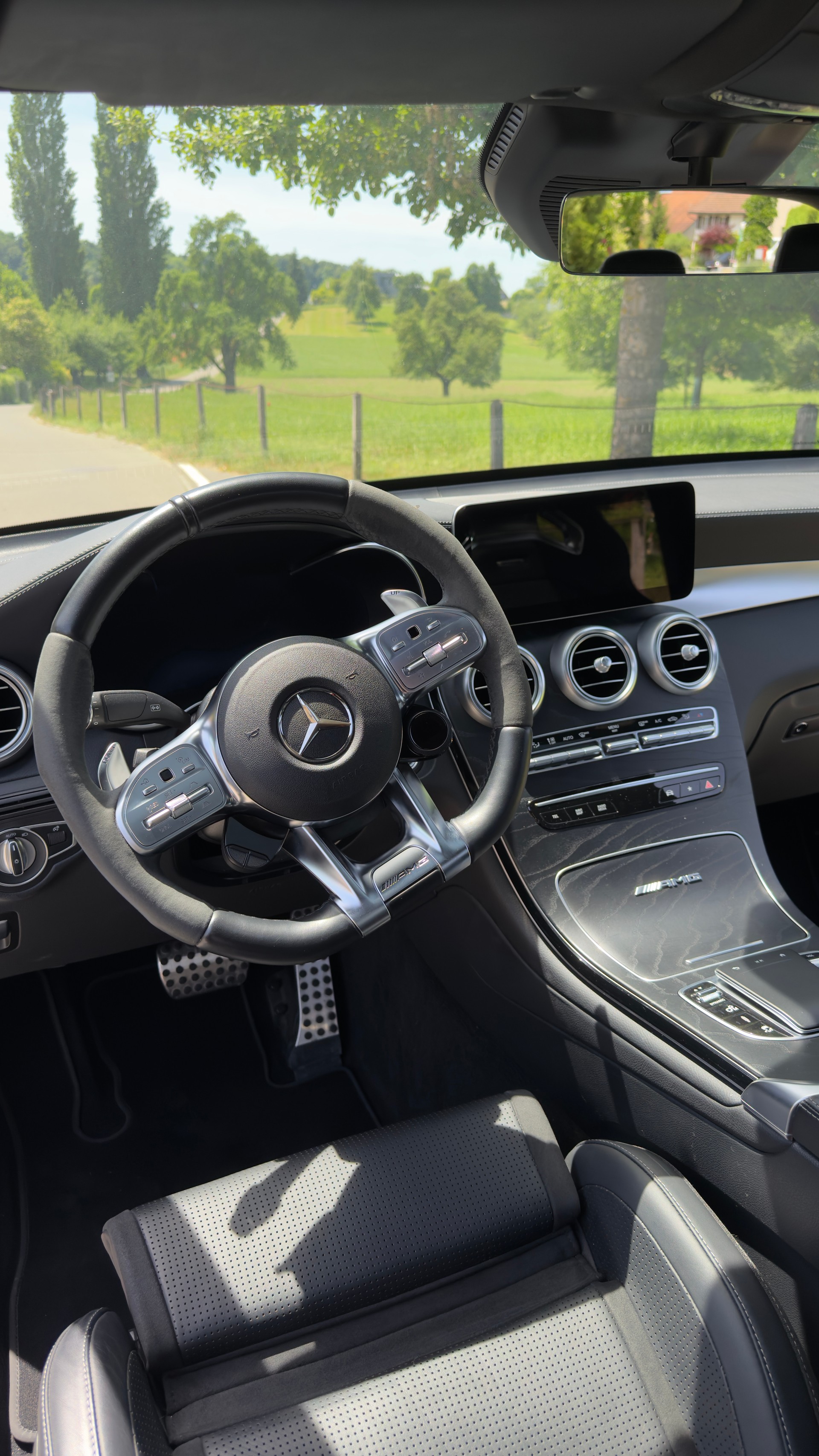 MERCEDES-BENZ GLC 63 S AMG 4m+-image-12