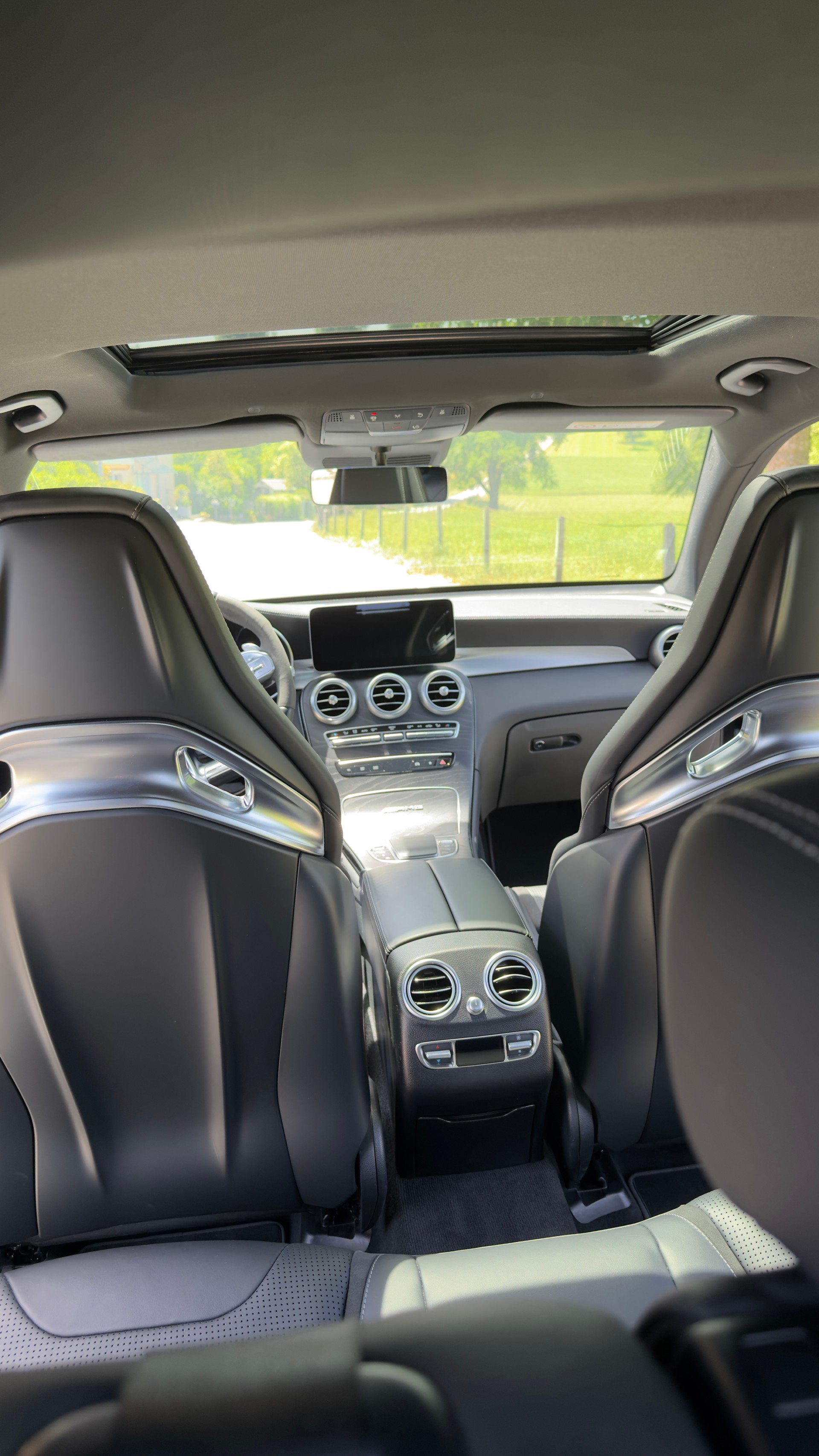 MERCEDES-BENZ GLC 63 S AMG 4m+-image-9