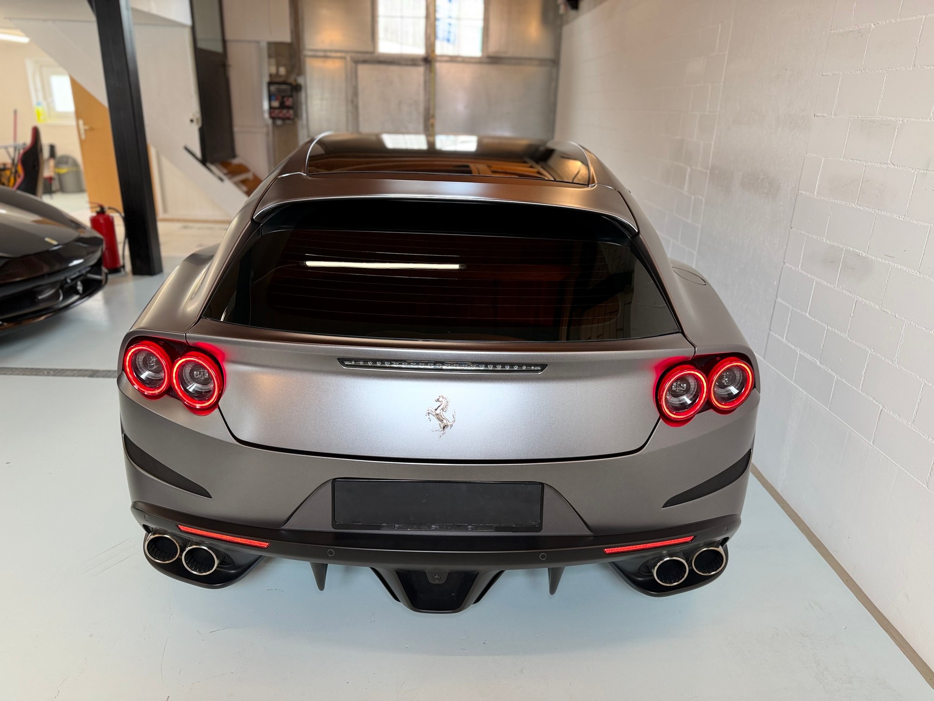 FERRARI GTC 4 Lusso T-image-6