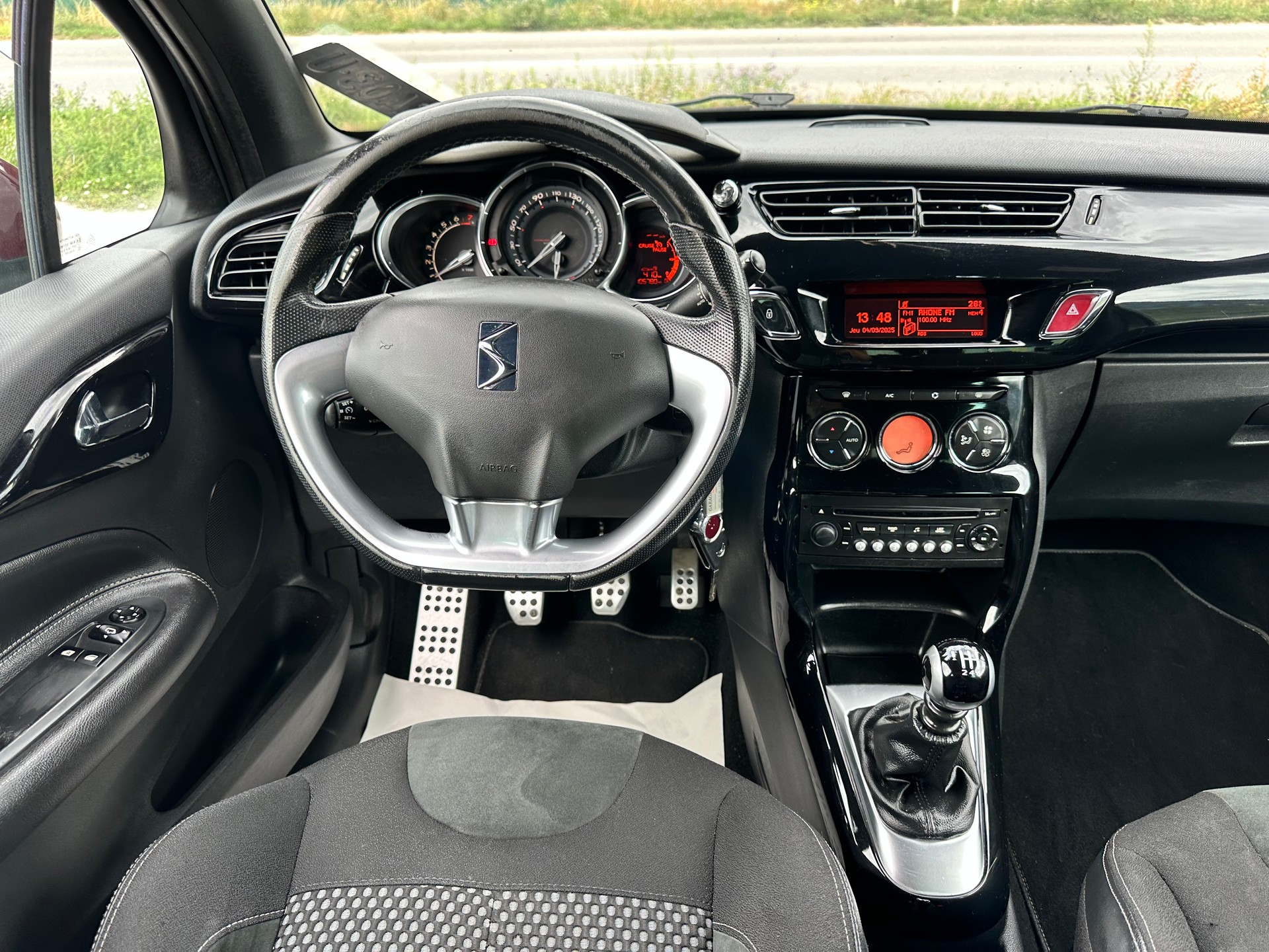 DS AUTOMOBILES DS3 1.6 THP Sport Chic-image-11