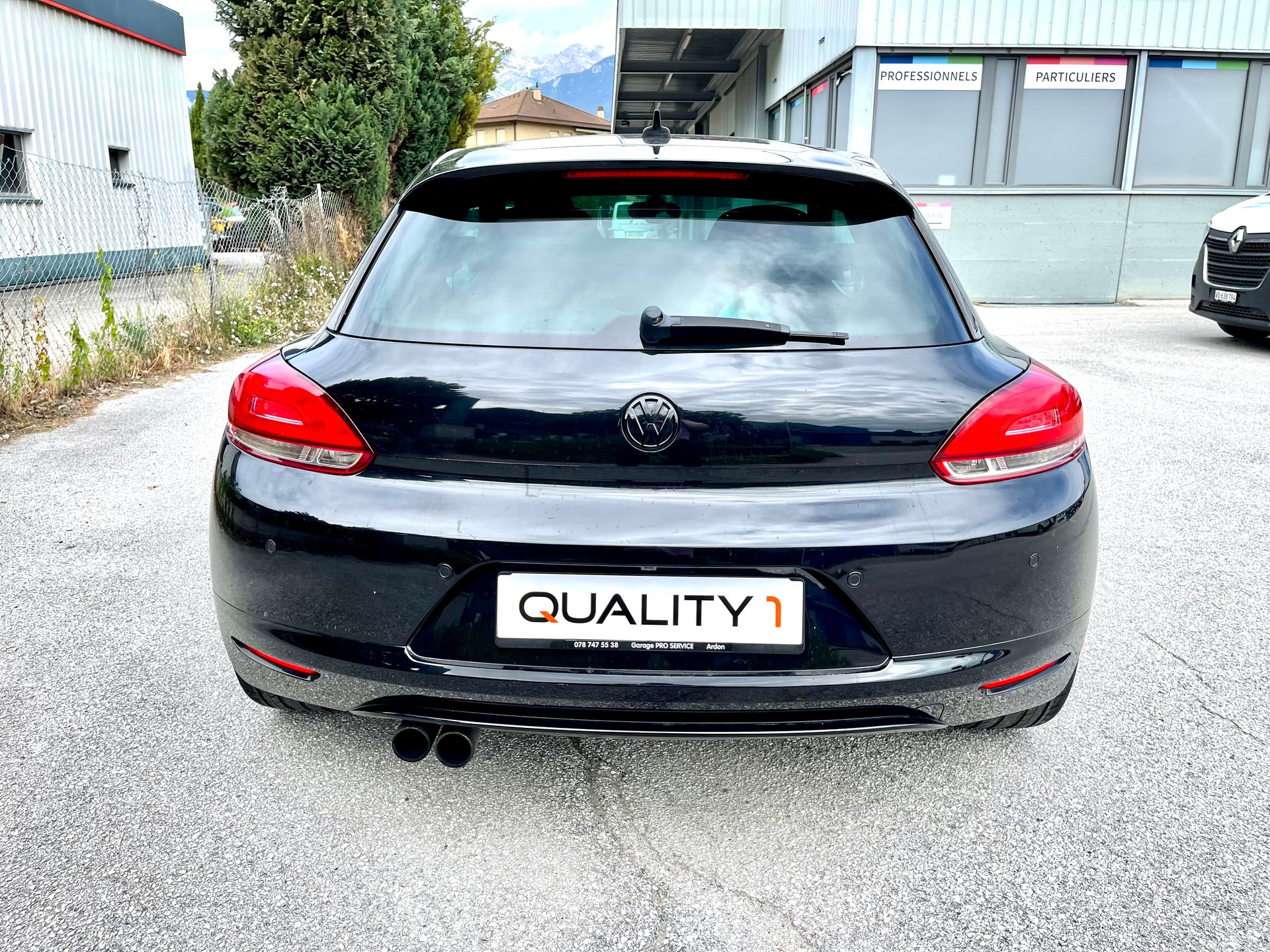 VW Scirocco 2.0 TSI Team DSG-showroom-element-2