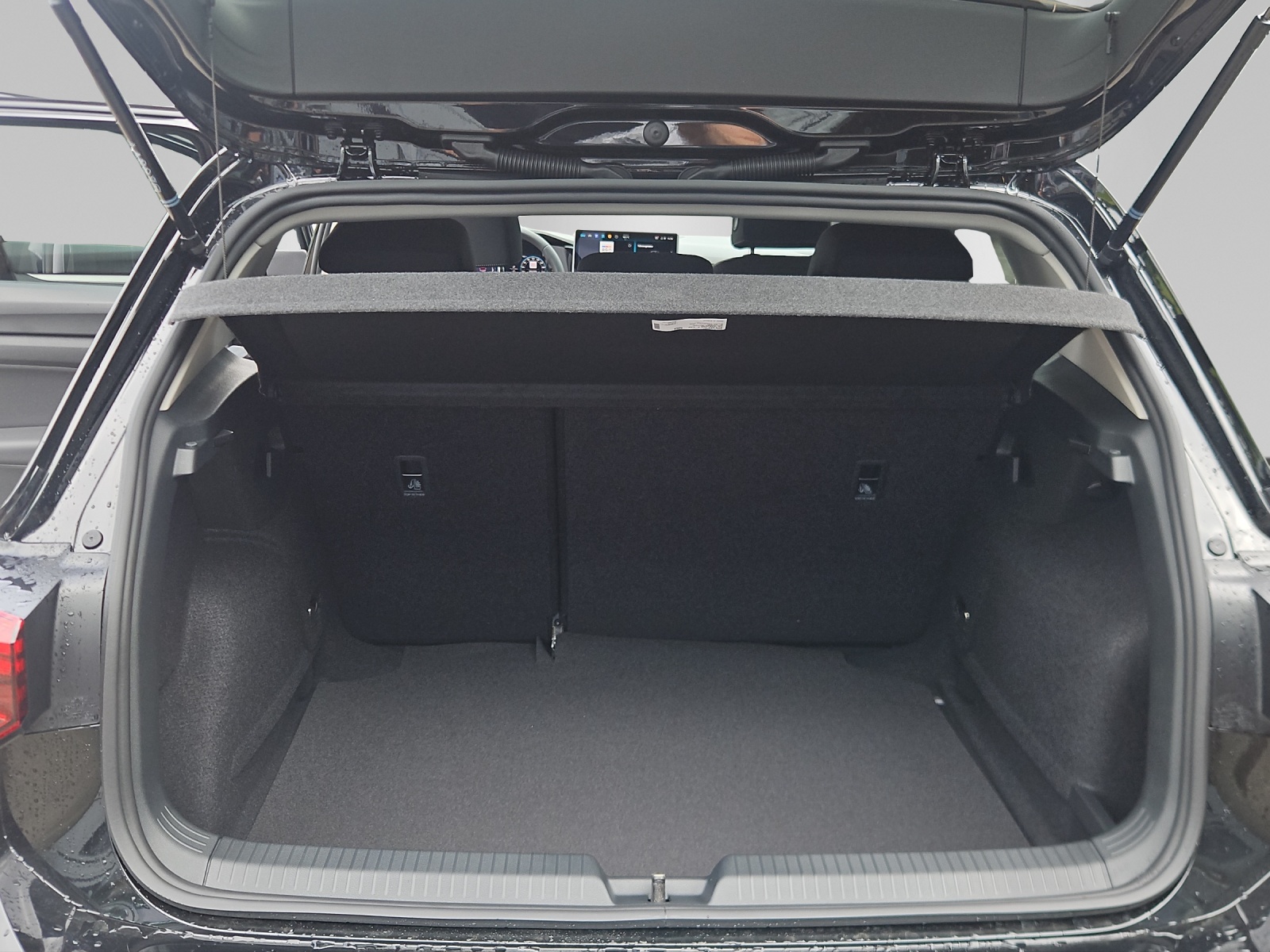 VW Golf 1.5 e TSI mHEV Value DSG-image-7