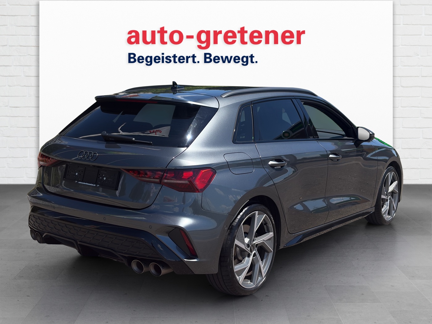 AUDI S3 Sportback 2.0 TFSI quattro S-Tronic-showroom-element-2