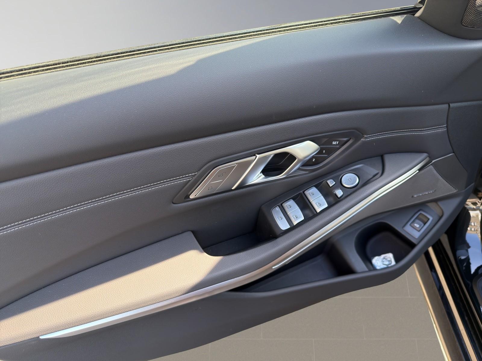 BMW M340d xDrive Touring-image-12