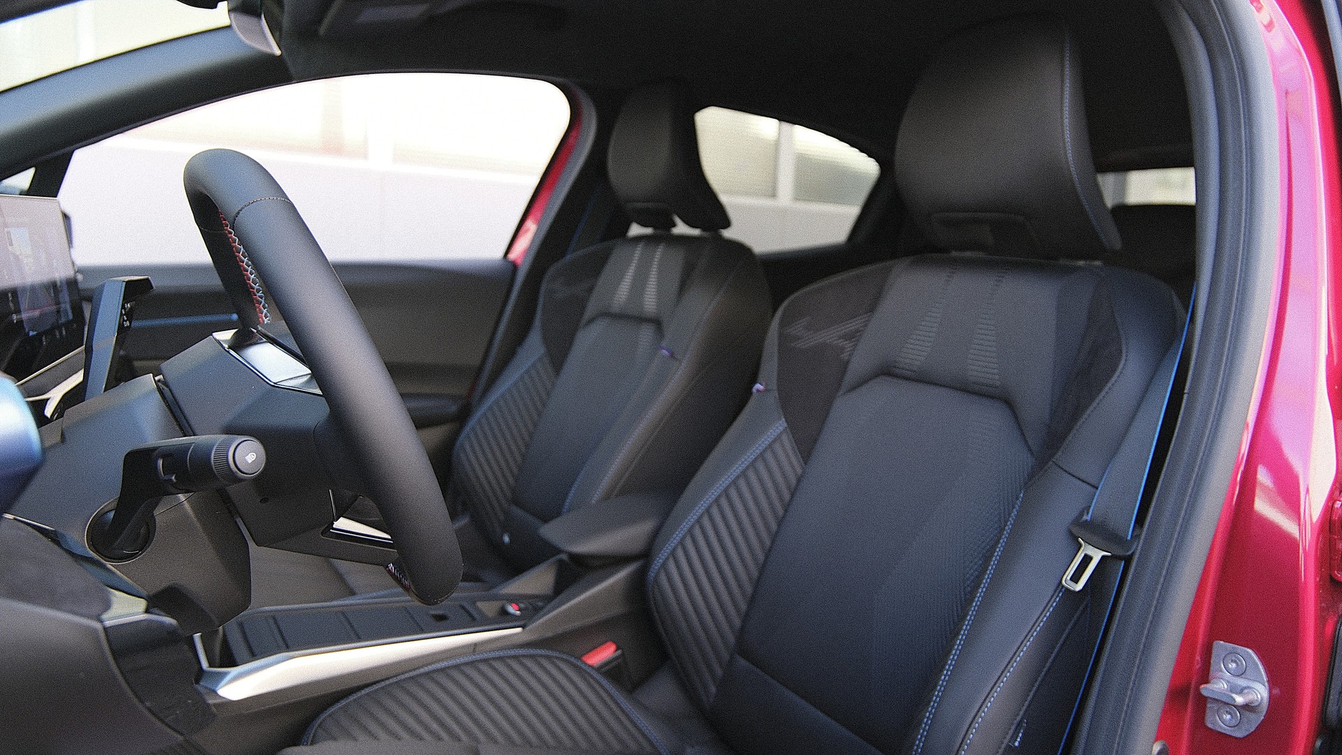 RENAULT Clio 1.8 E-Tech Esprit Alpine " full Hybrid "-image-5