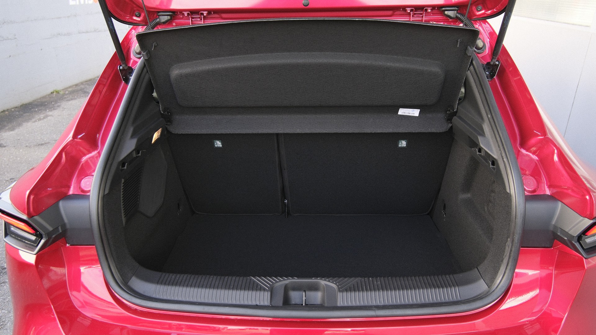 RENAULT Clio 1.8 E-Tech Esprit Alpine " full Hybrid "-image-29