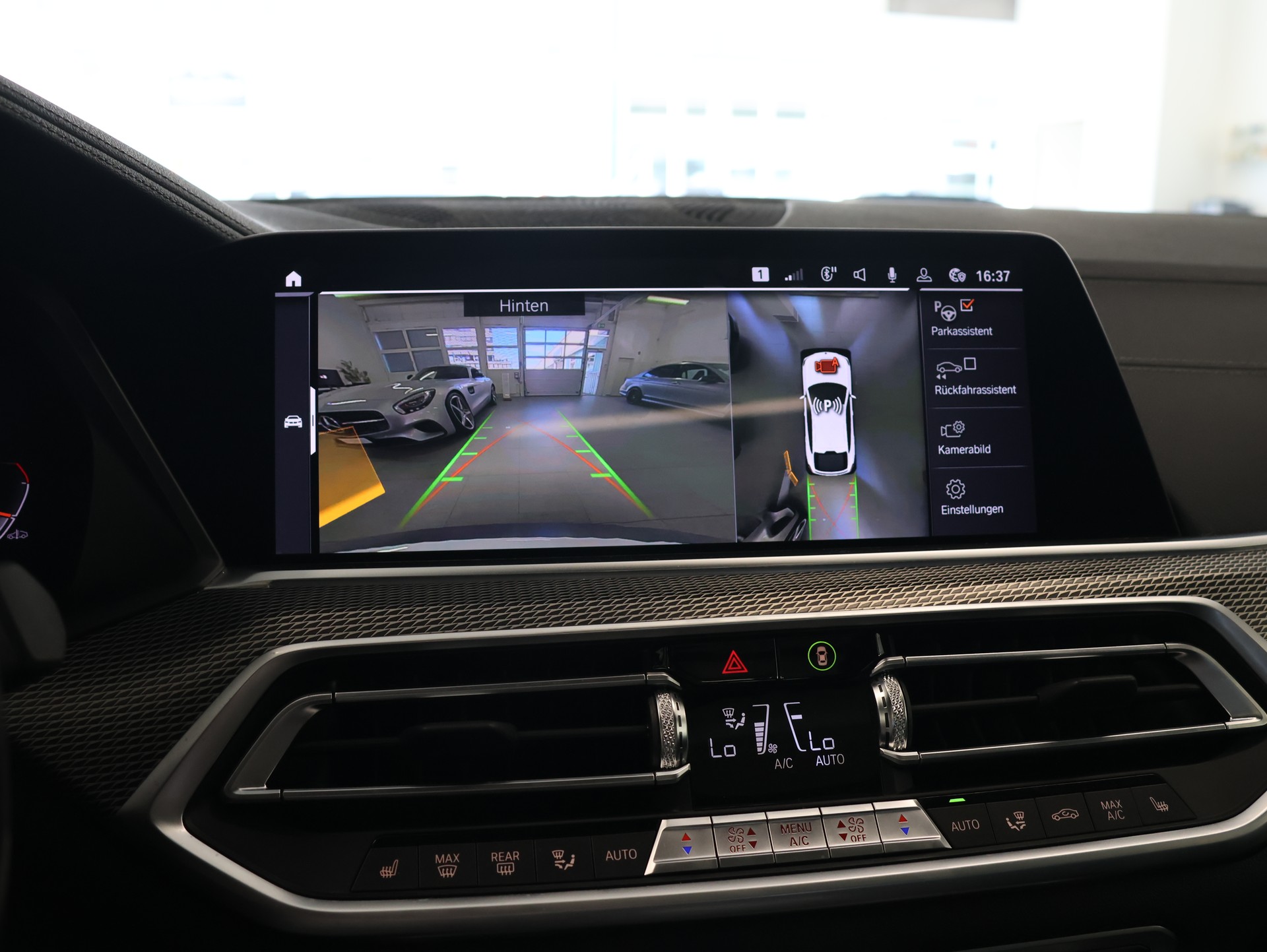 BMW X6 xDrive 30d Steptronic *Panoramadach* *360 Kamera* *Harman Kardon*-image-16