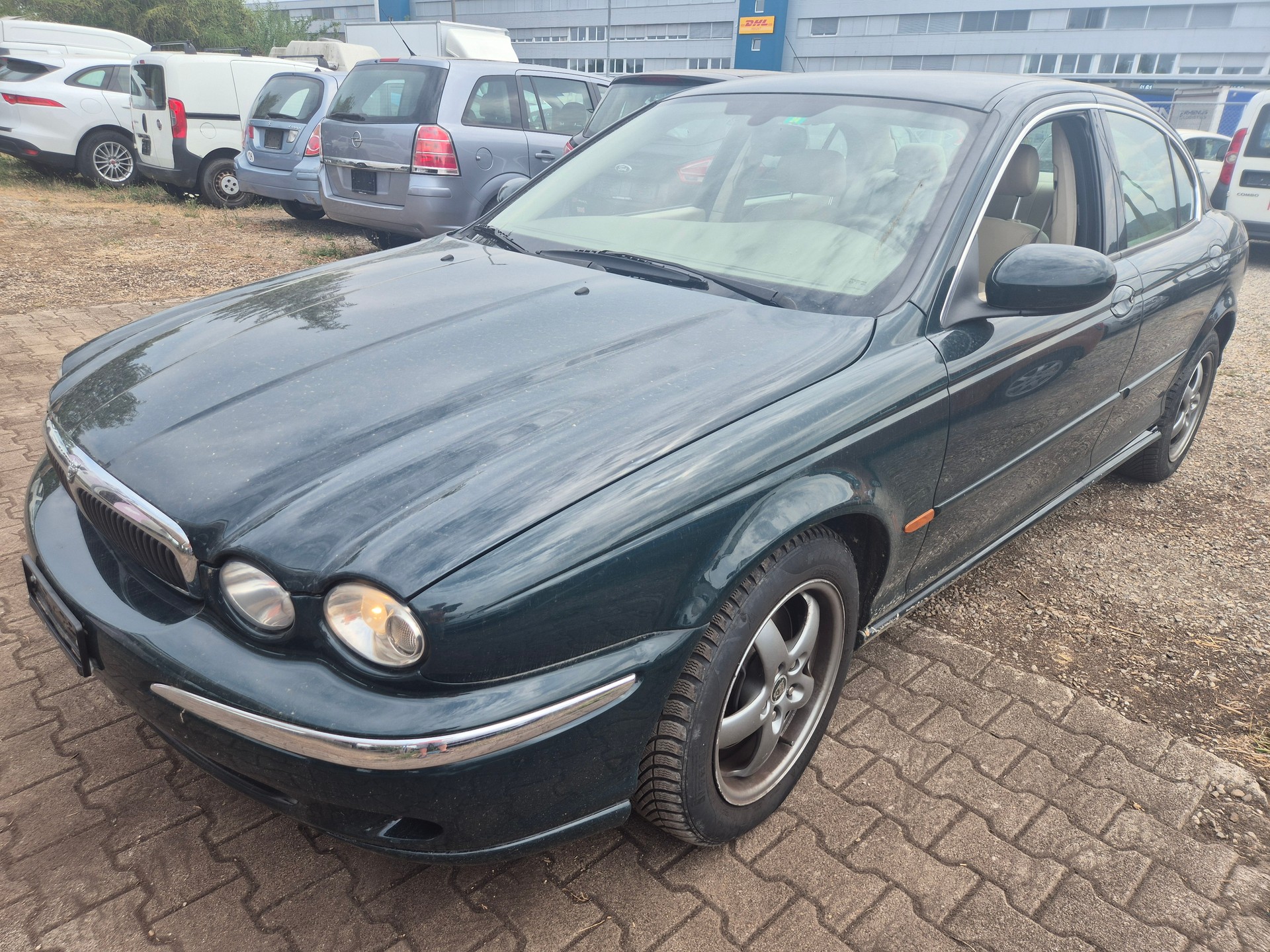 JAGUAR X-TYPE