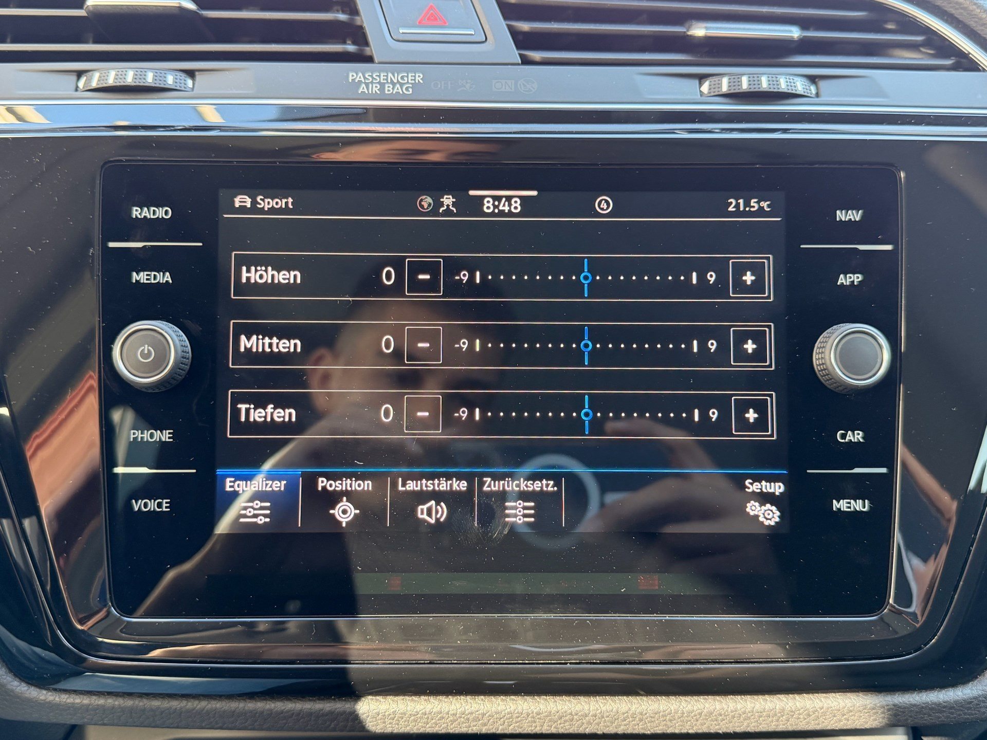 VW Touran 1.5 TSI DSG HIGHLINE R-LINE *** PANORAMAGLASDACH & 7-SITZER ***-image-19