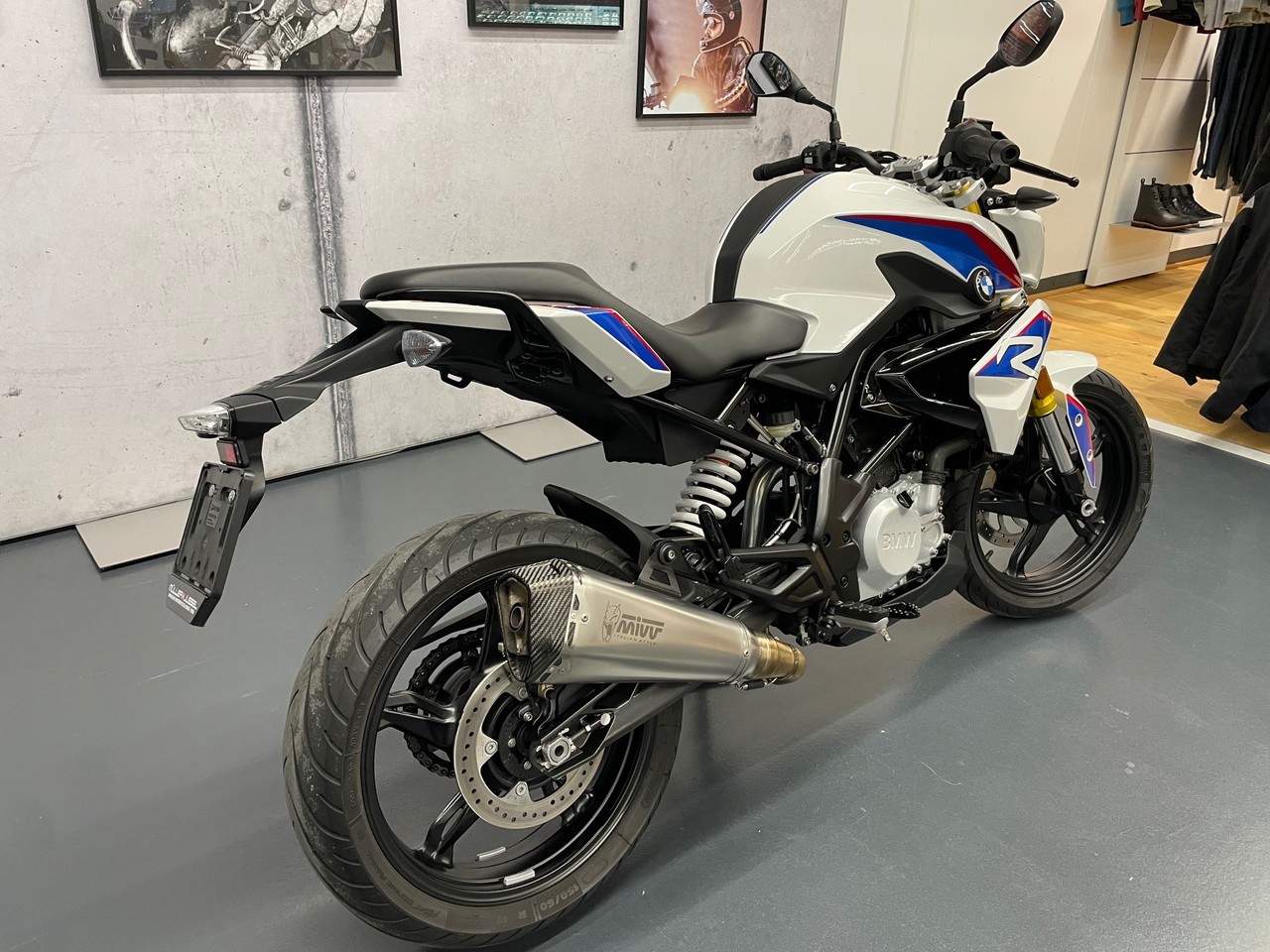 BMW G 310 R ABS-image-2