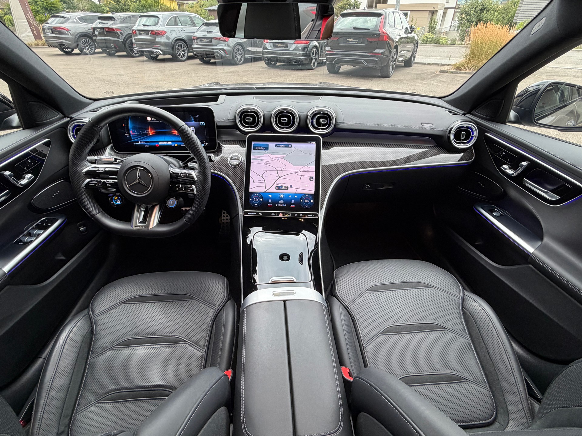 MERCEDES-BENZ C 43 T AMG 4Matic-image-17